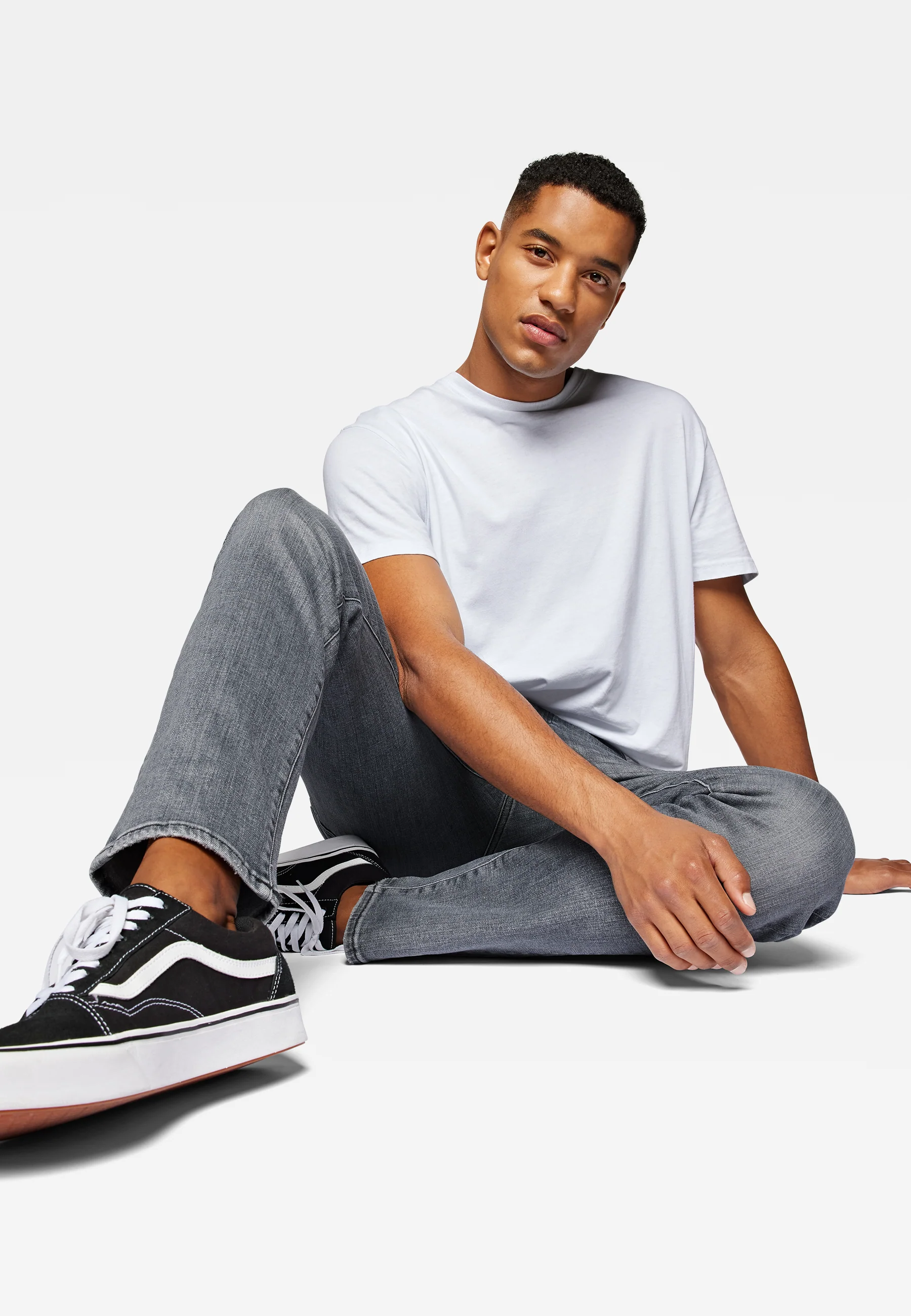 MARCUS | Slim Straight Leg, Zip Fly - Image 7