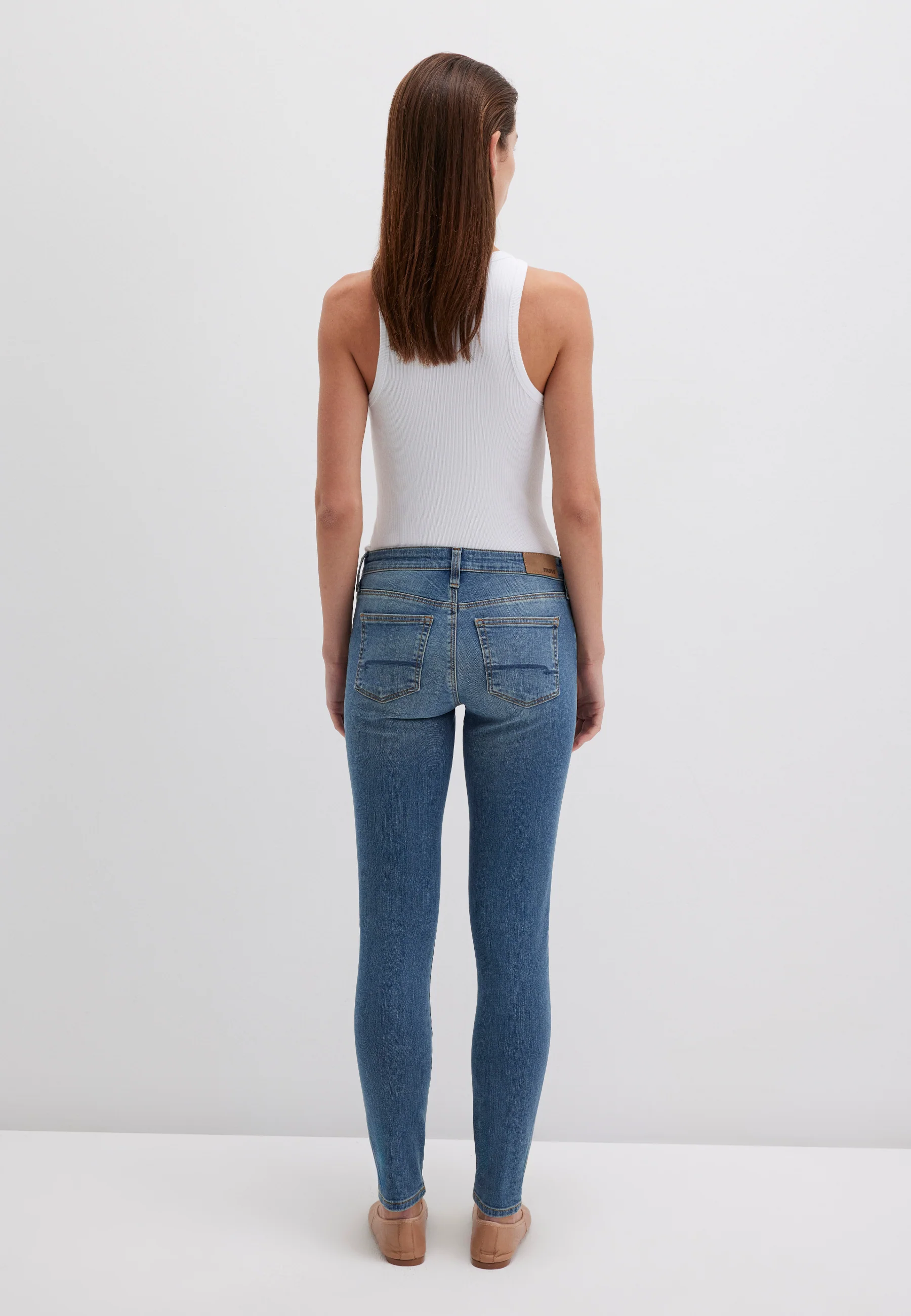 ADRIANA | Mid-Rise, Super Skinny - Image 5