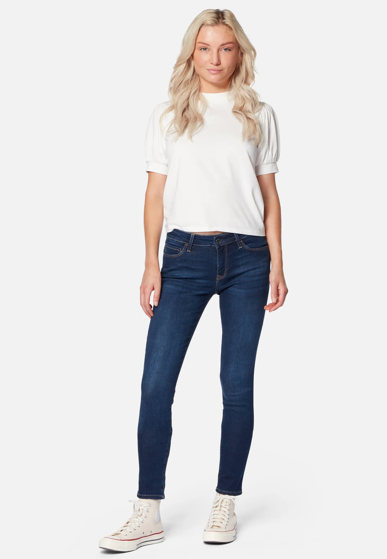 ADRIANA | Mid Rise, Super Skinny