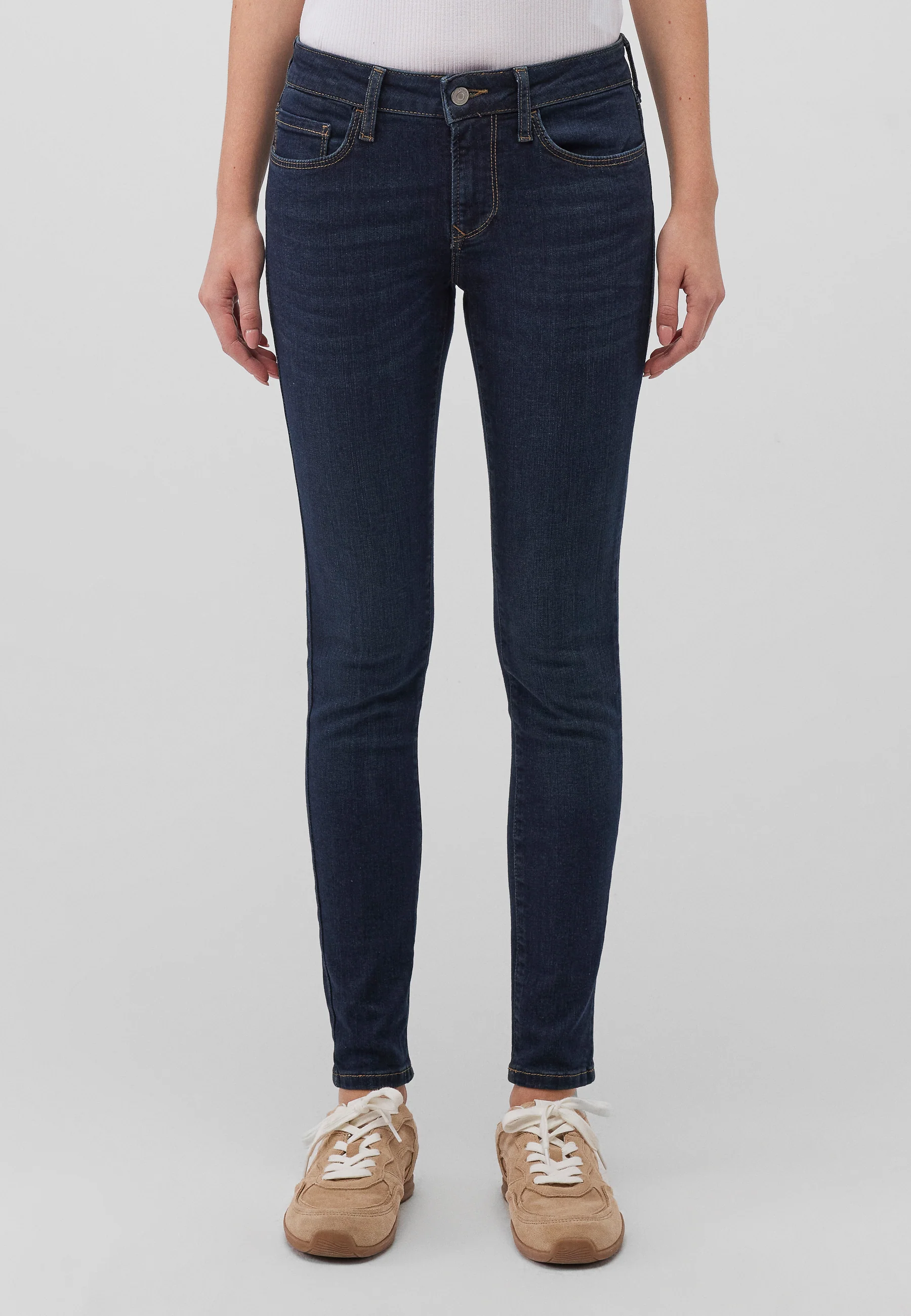 ADRIANA | Mid-Rise, Super Skinny - Image 5