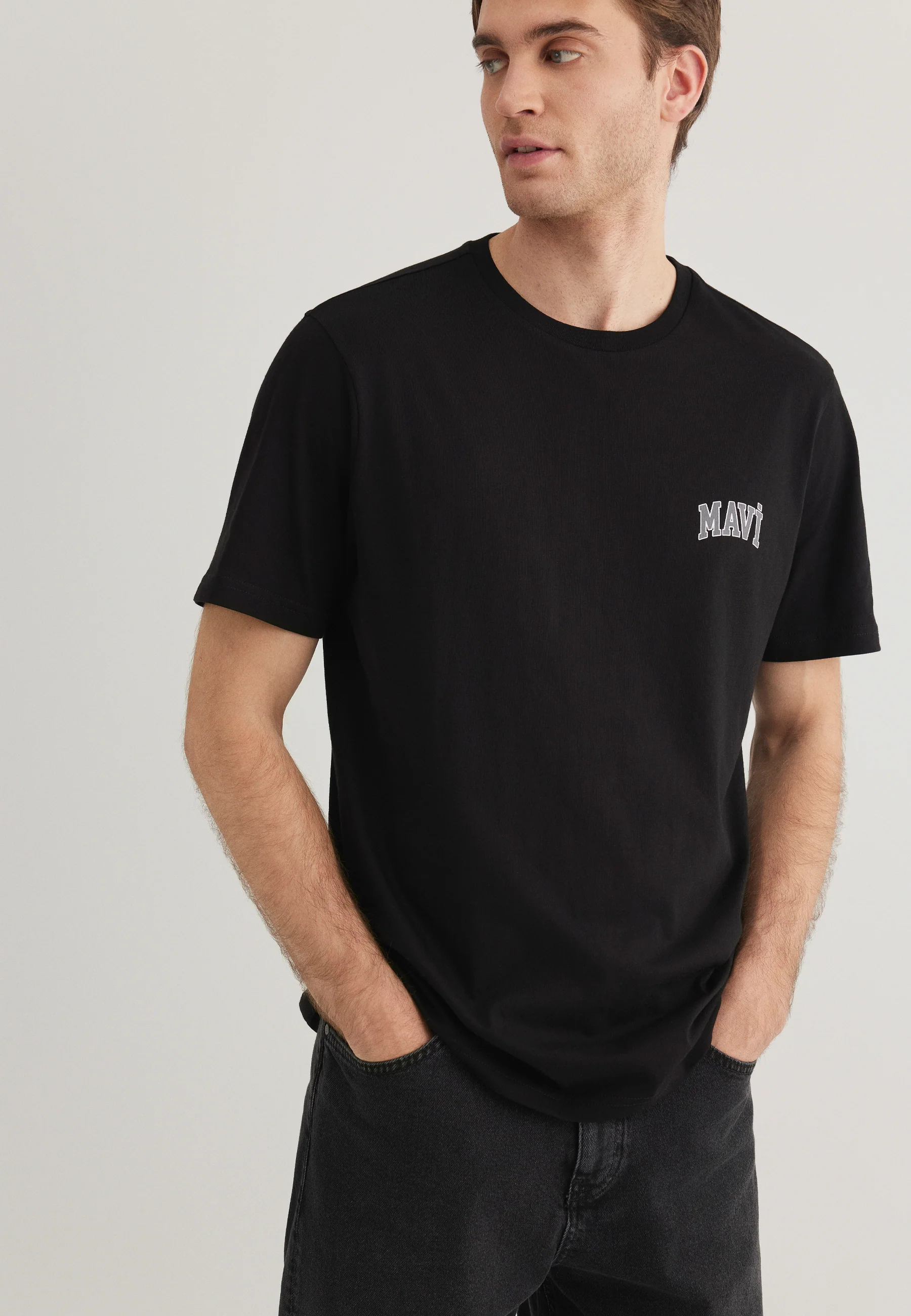 T-SHIRT | Basic Logo T-Shirt - Image 5