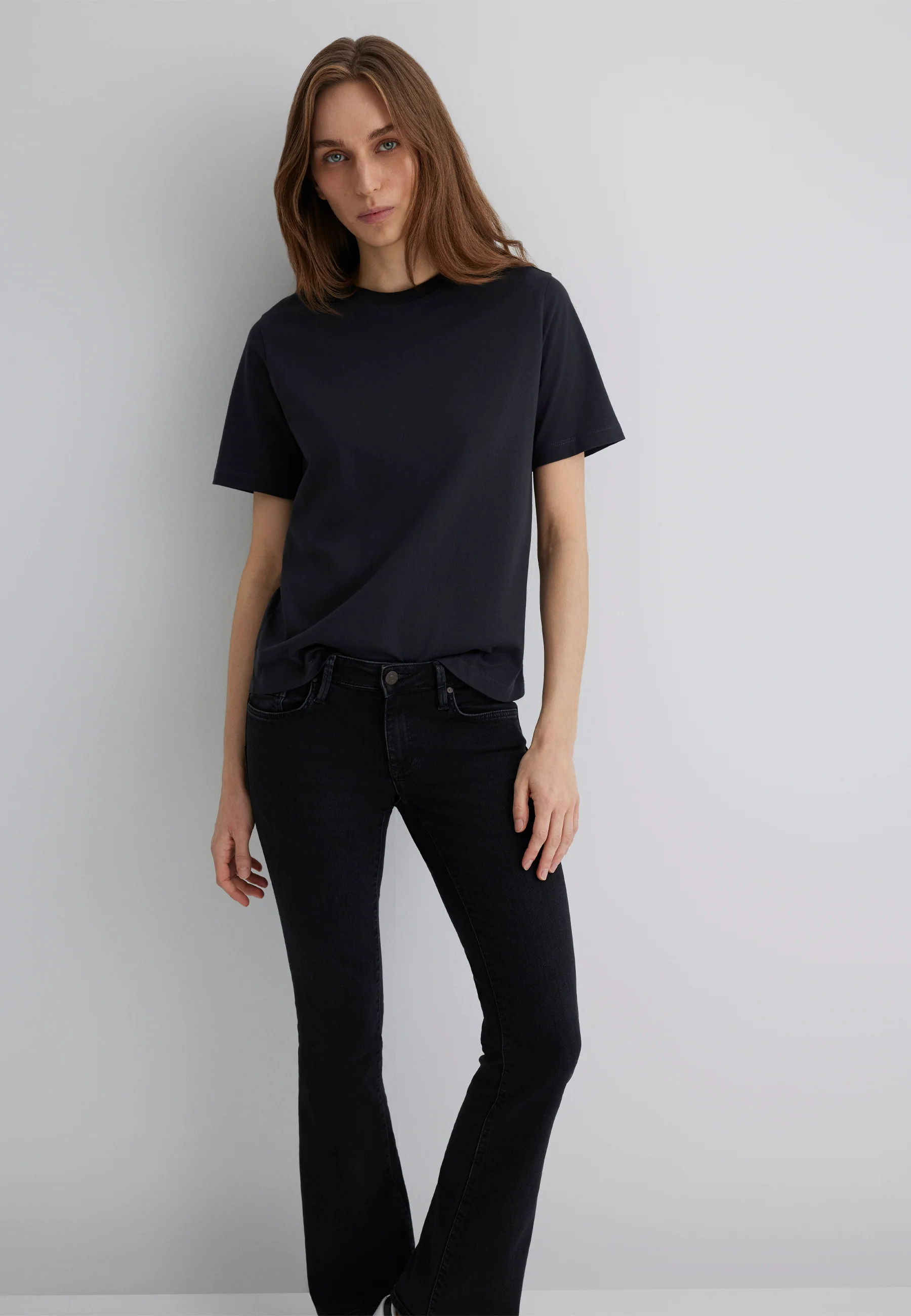 T-SHIRT | Basic T-Shirt - Image 3