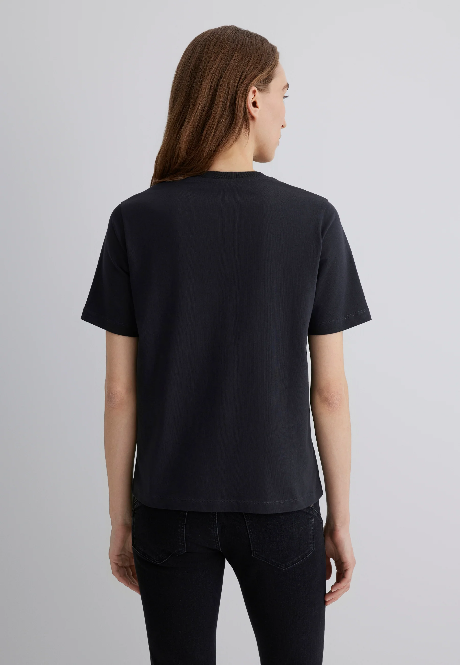 T-SHIRT | Basic T-Shirt - Image 4