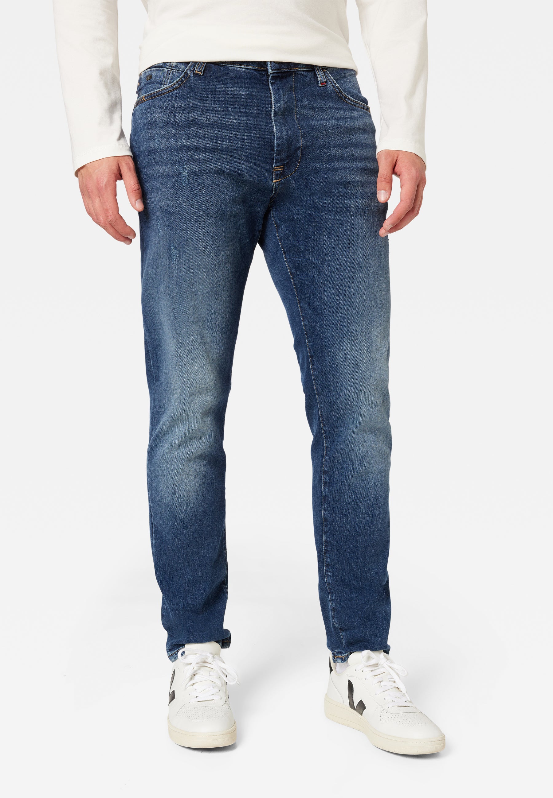 CHRIS | Tapered Leg - Image 4