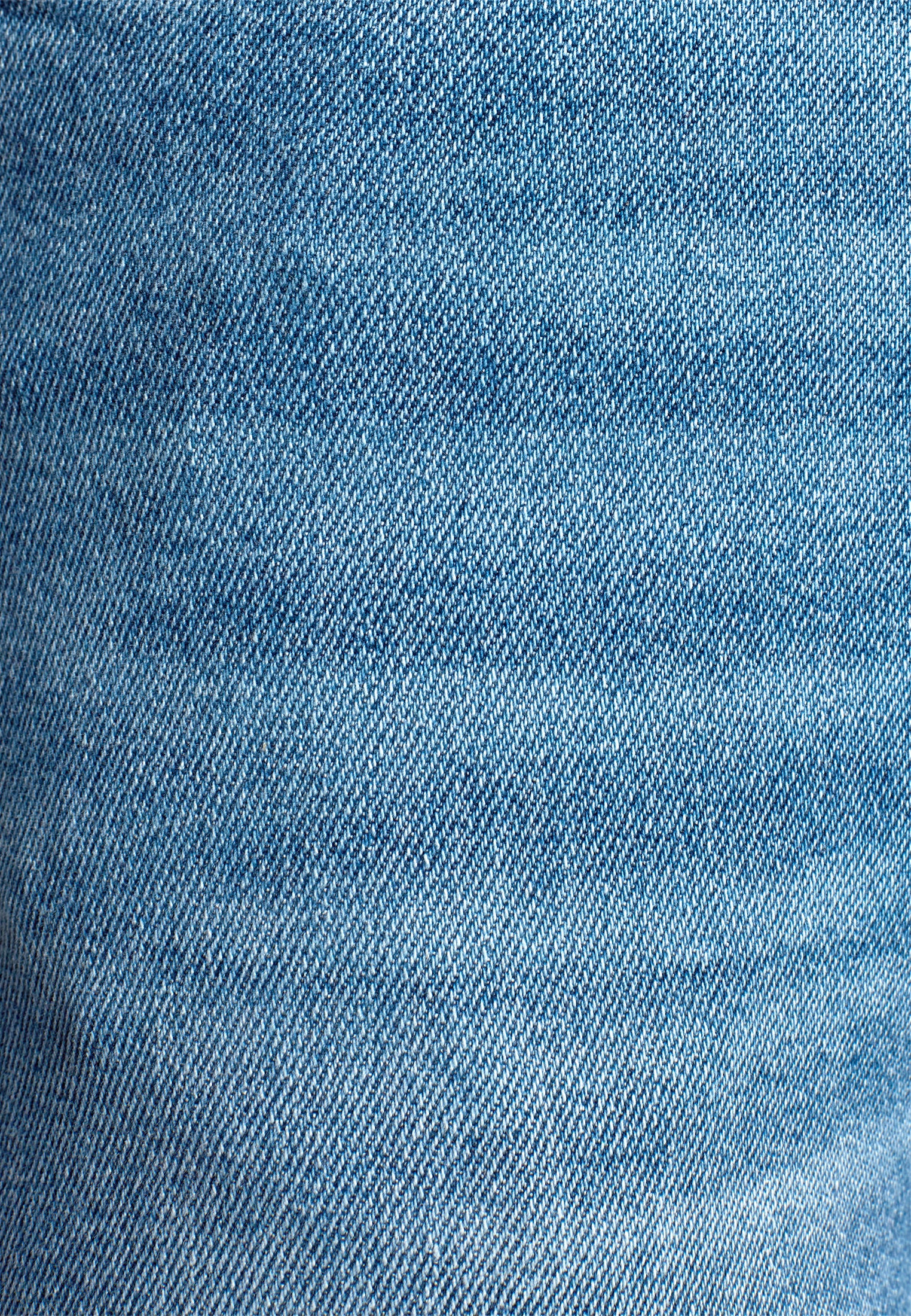 CHRIS | Tapered Leg - Image 2