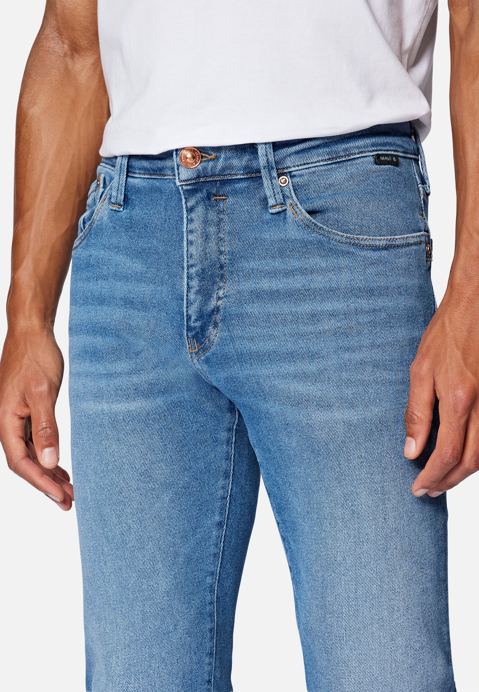 CHRIS | Tapered Leg - Image 5
