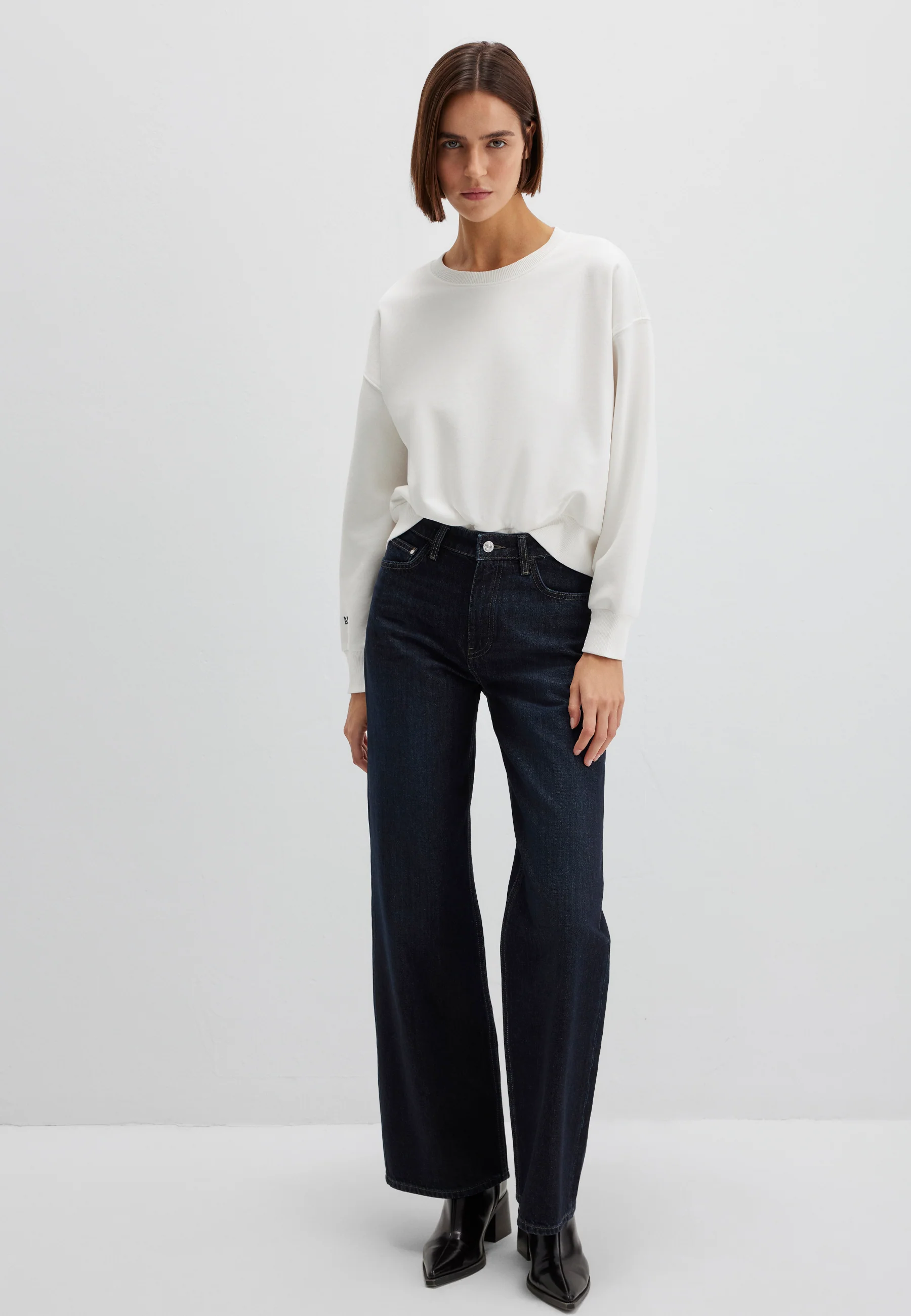 CREW NECK SWEATSHIRT | Sweatshirt mit kleiner Stickerei - Image 4