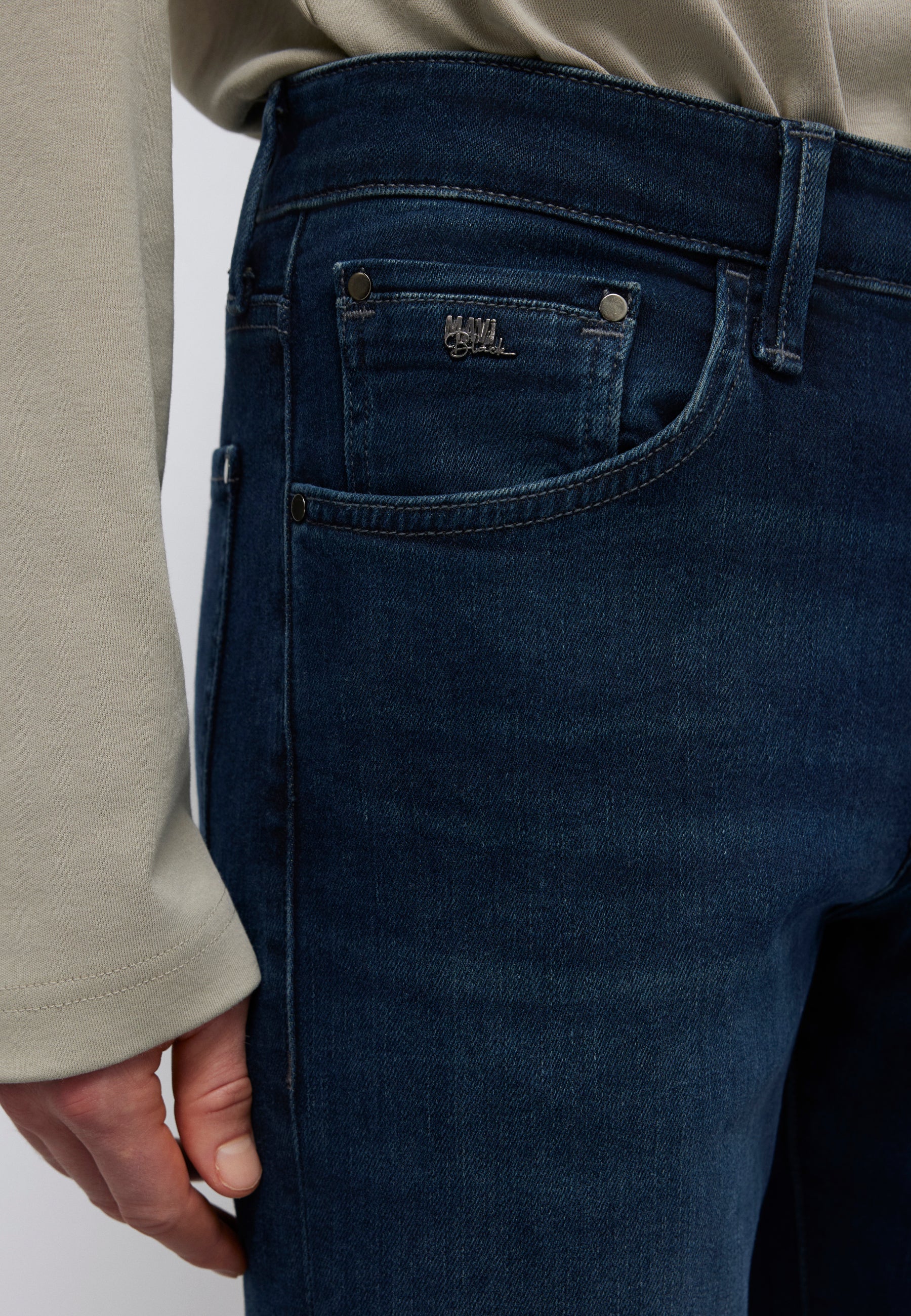 HUNTER | Casual straight leg - Image 6