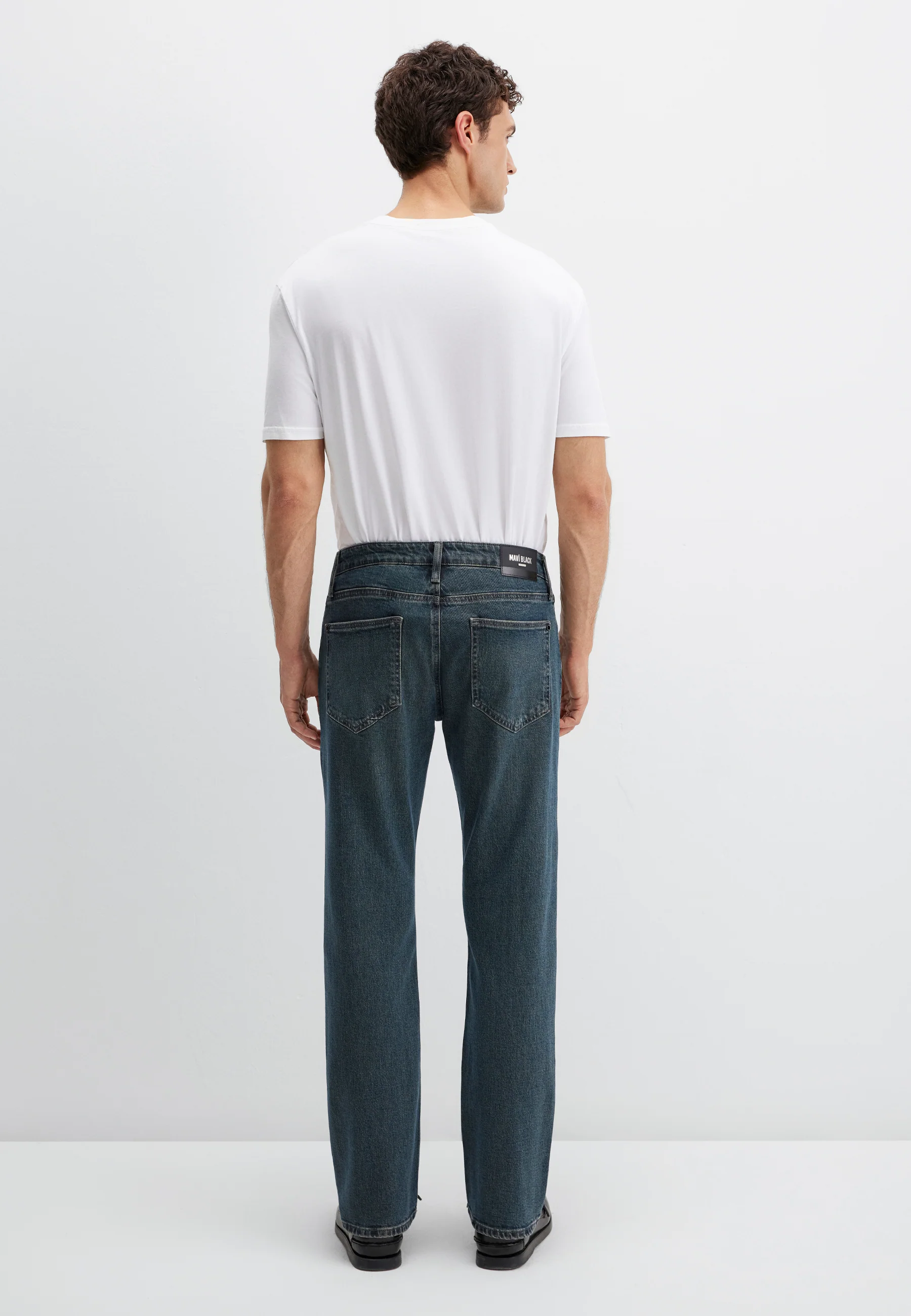 HUNTER | Casual Straight Leg - Image 5