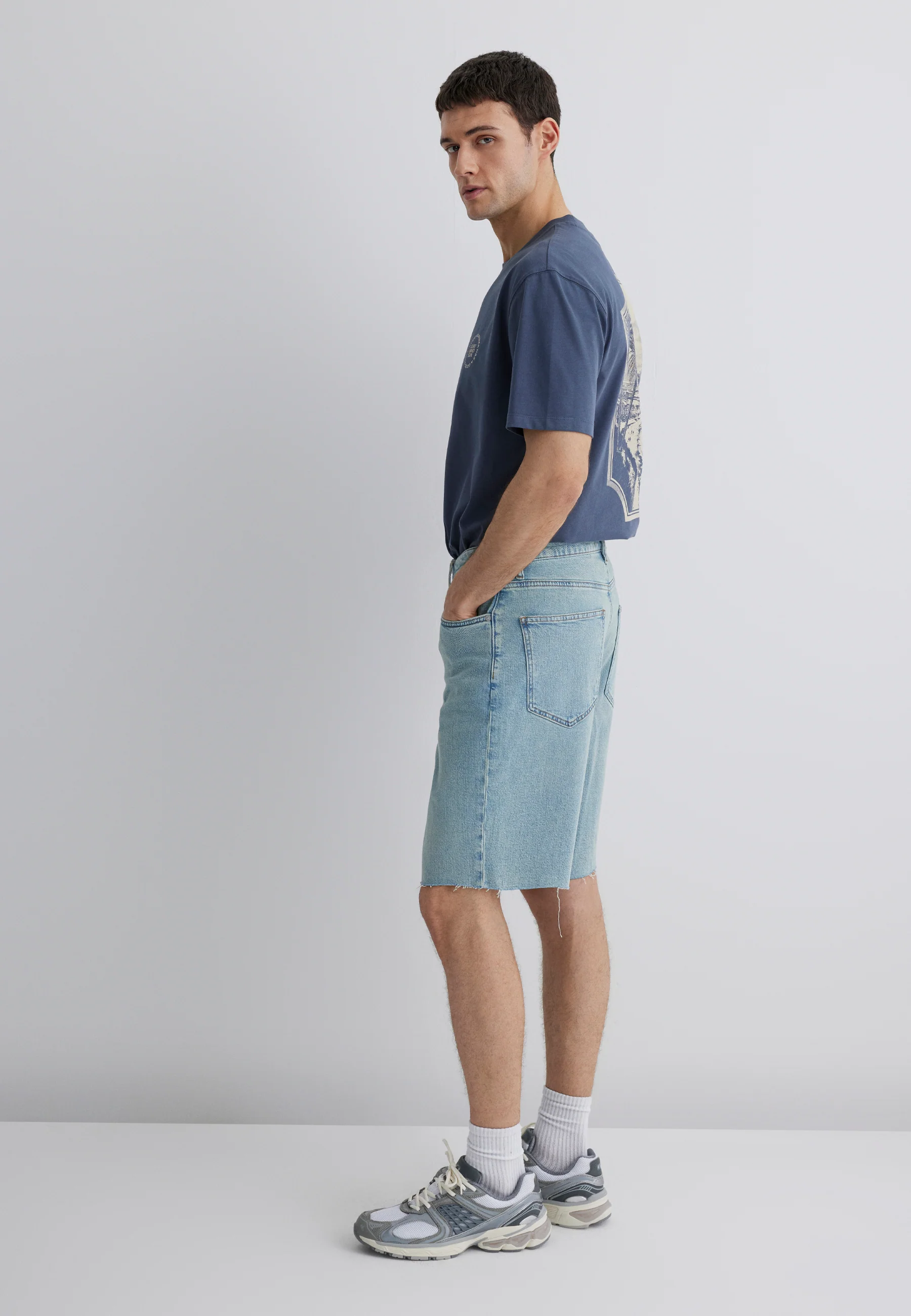 ISAC | Mid Rise, Regular Straight - Image 3