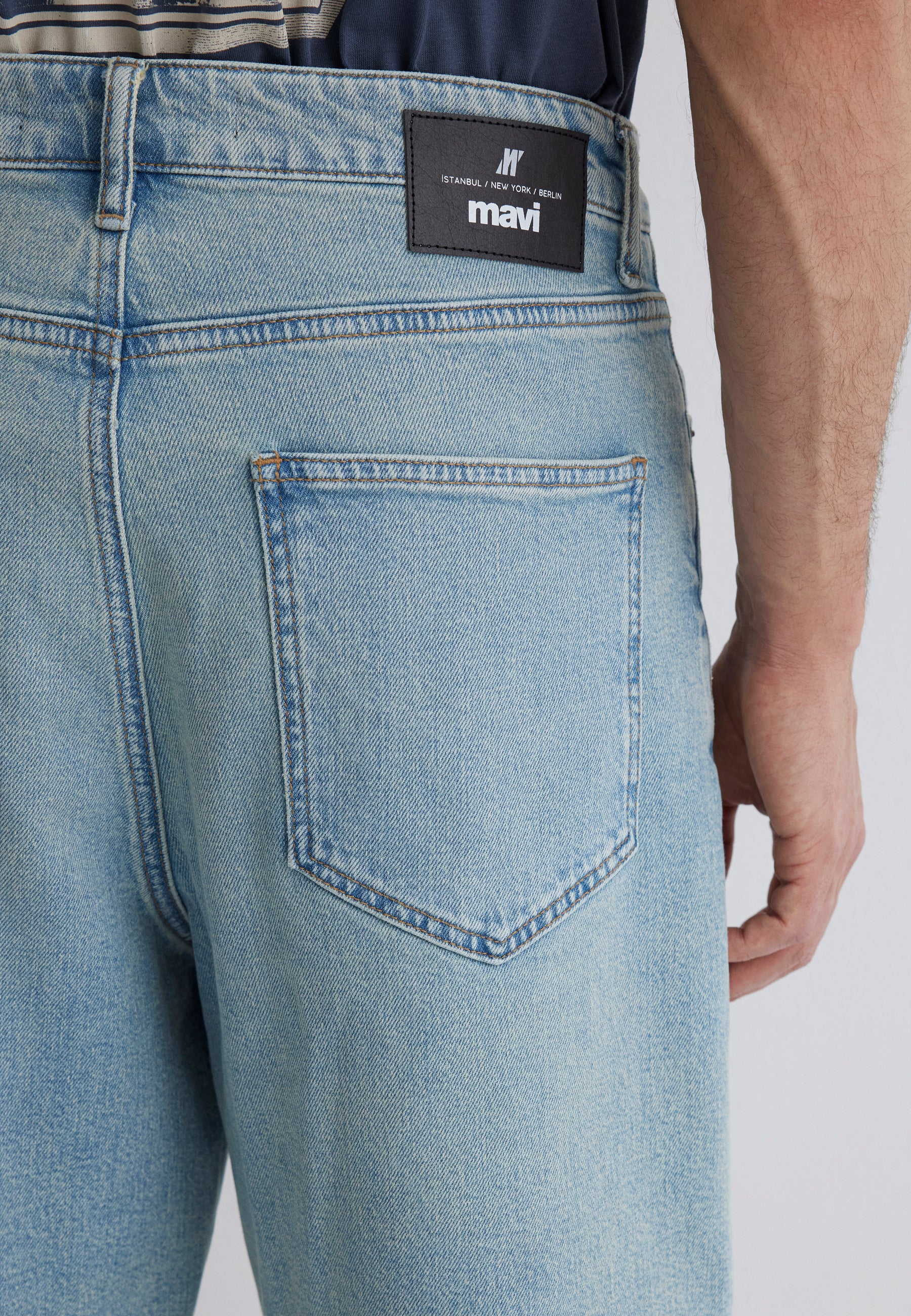 ISAC | Mid Rise, Regular Straight - Image 7
