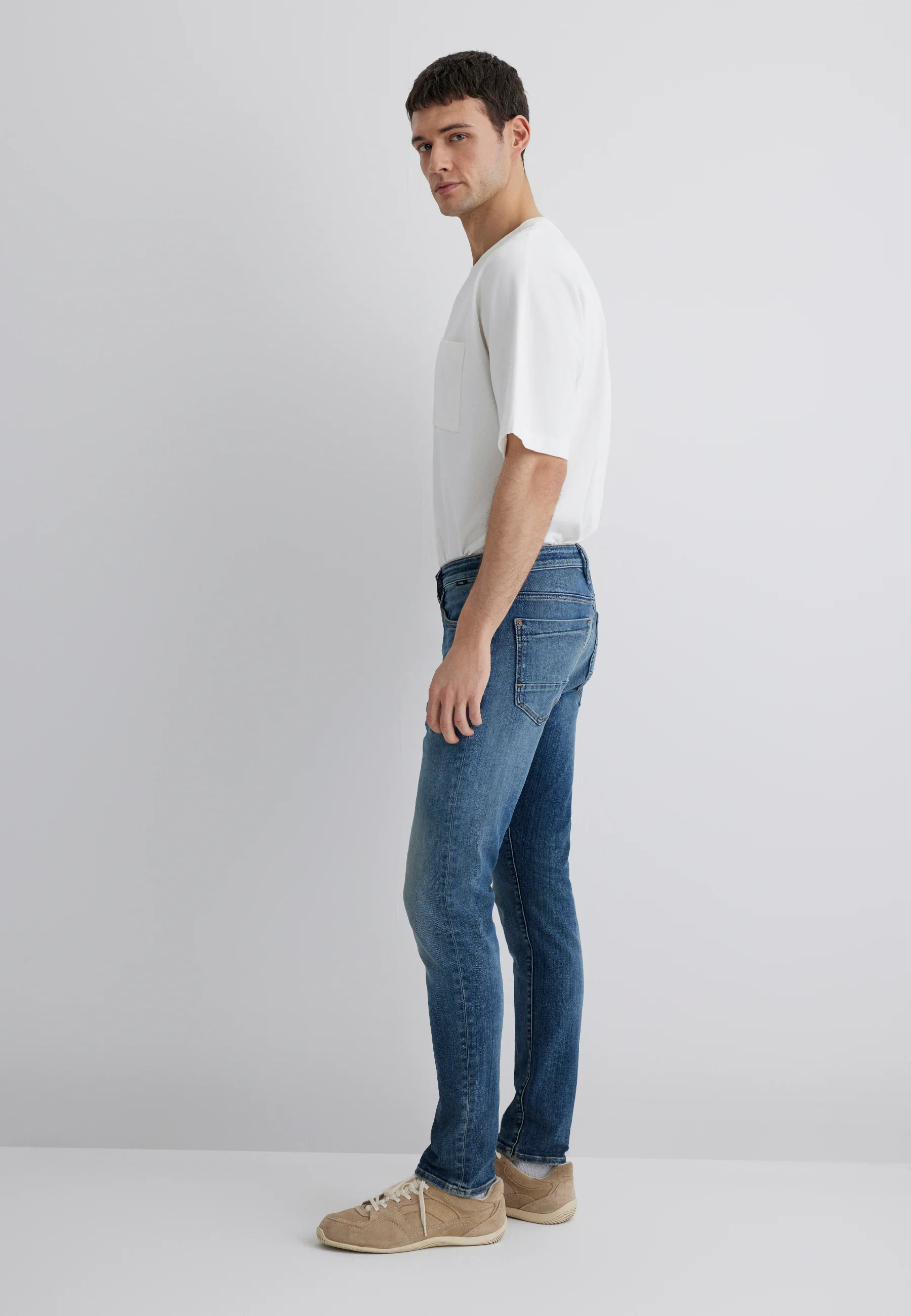 JAMES | Mid Rise, Skinny - Image 3