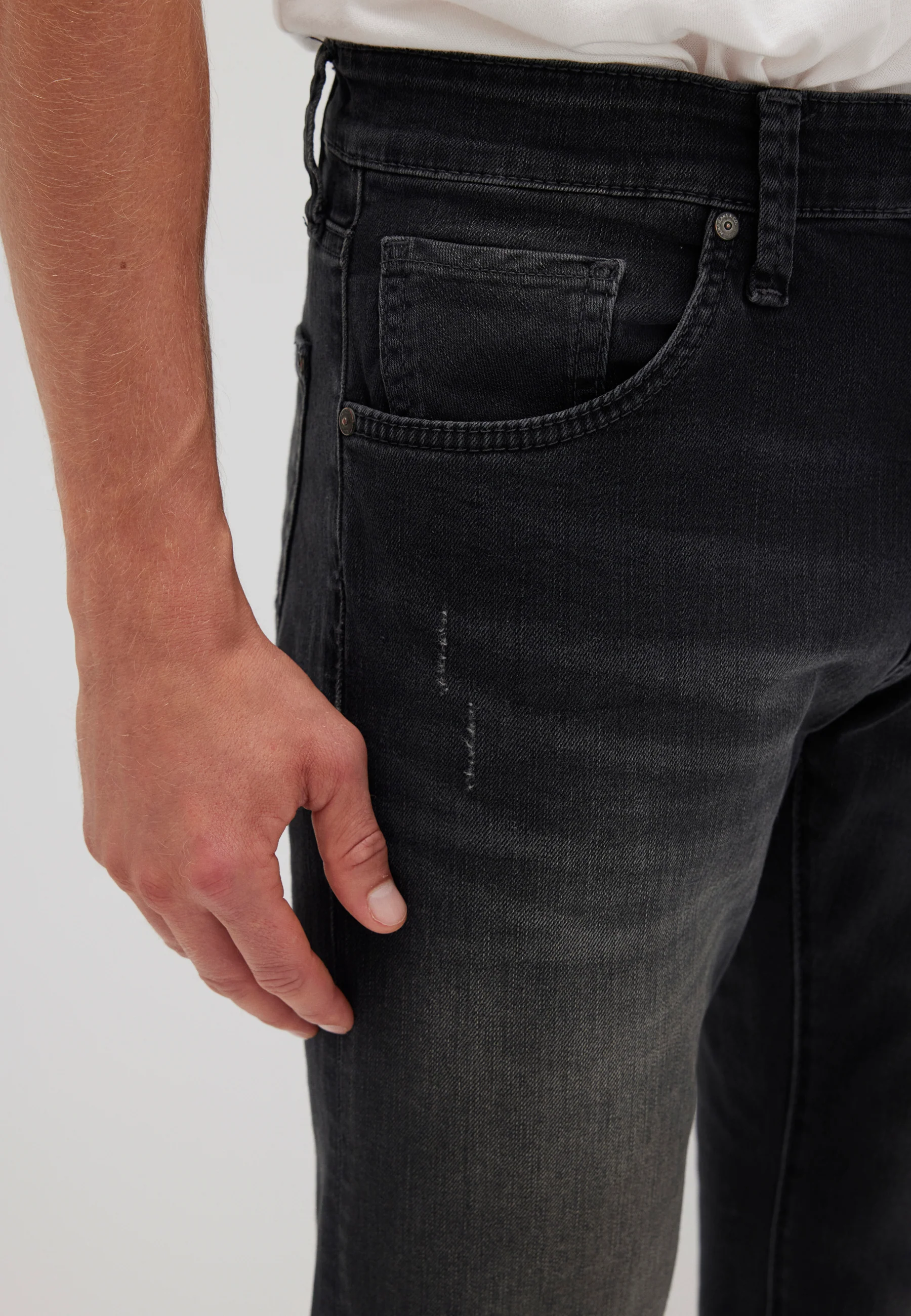 JAMES | Super Skinny, Zip Fly - Image 6