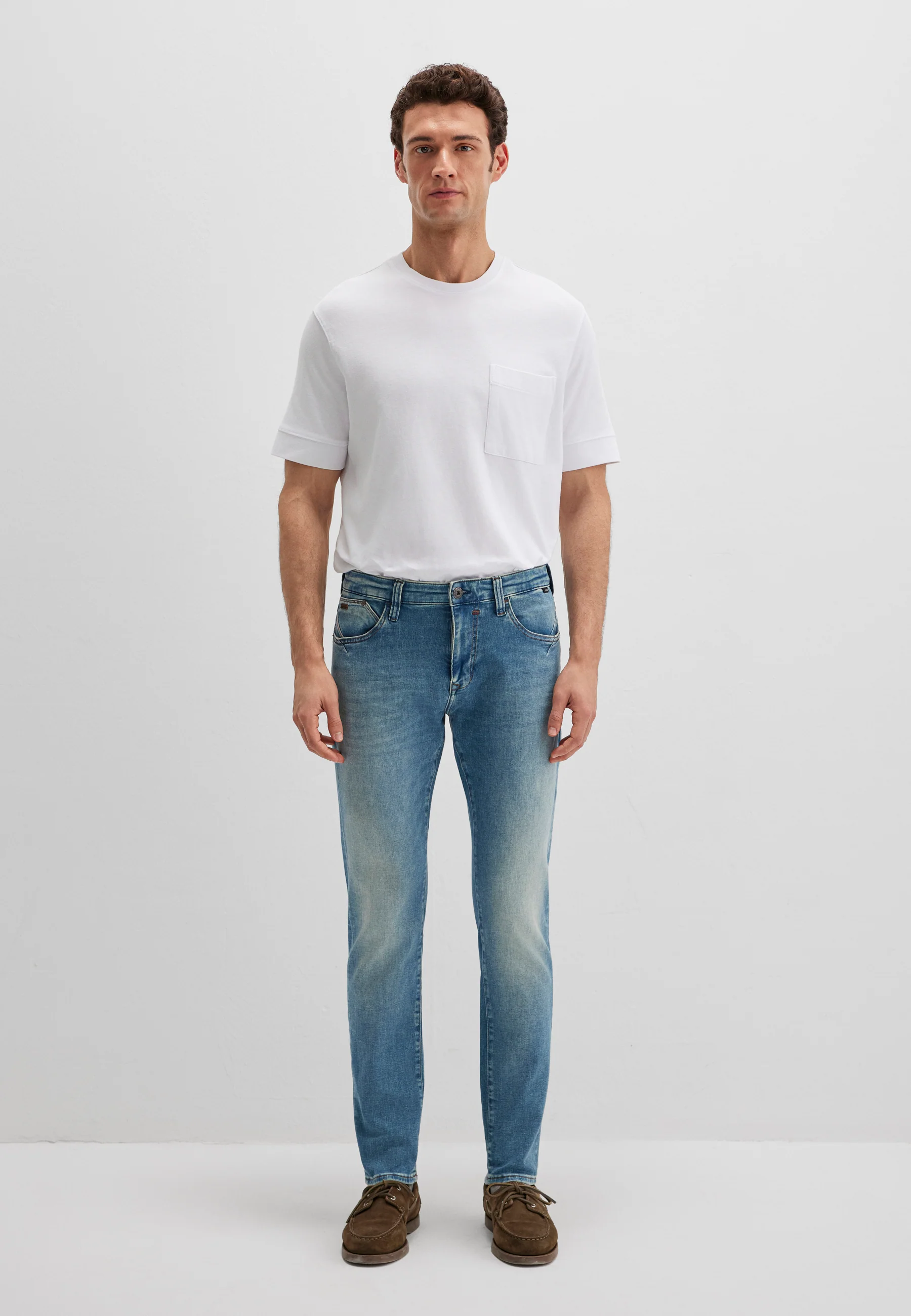 JAMES | Super Skinny, Zip Fly - Image 4