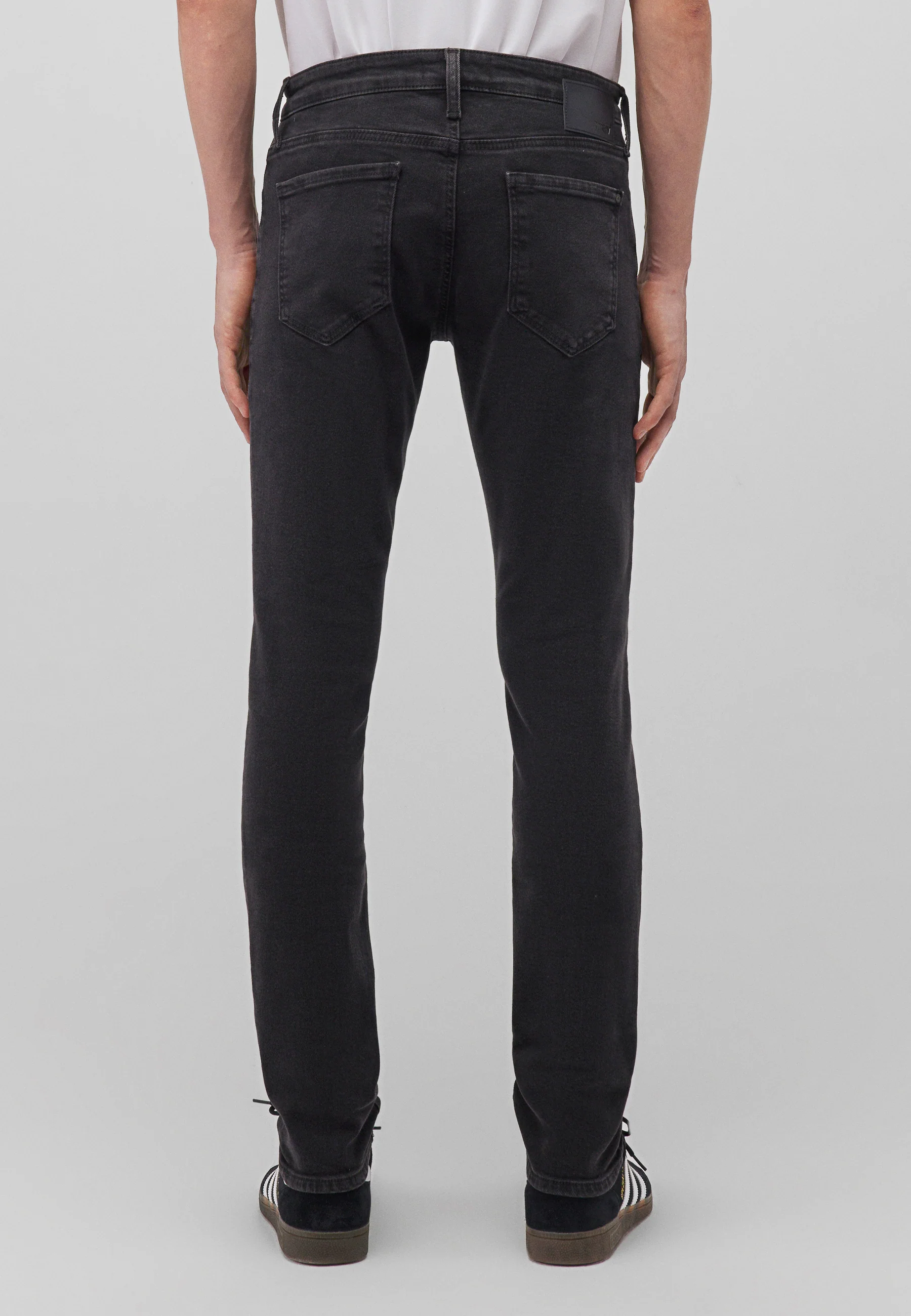 JAMES | Super Skinny, Zip Fly - Image 5