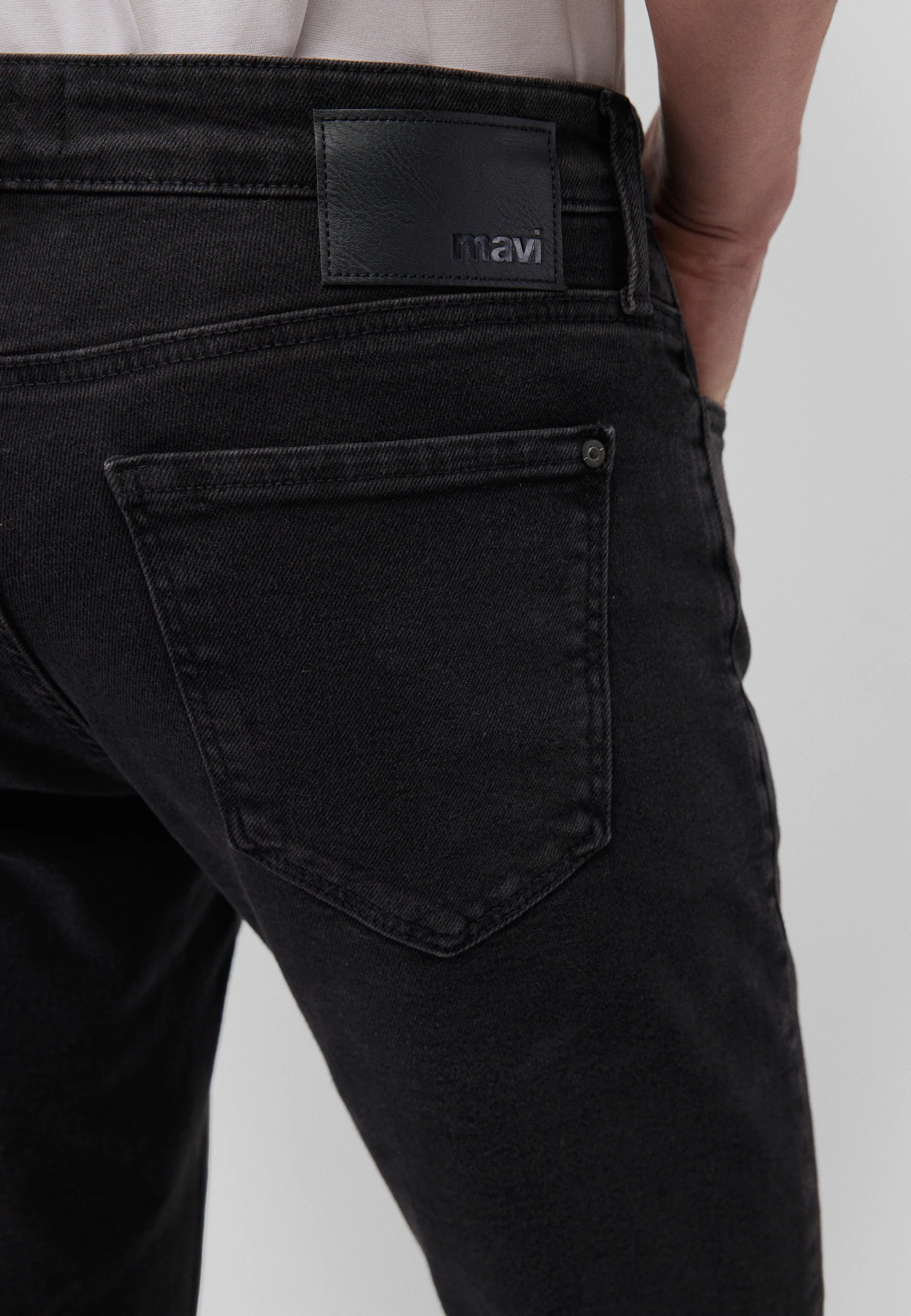 JAMES | Super Skinny, Zip Fly - Image 7