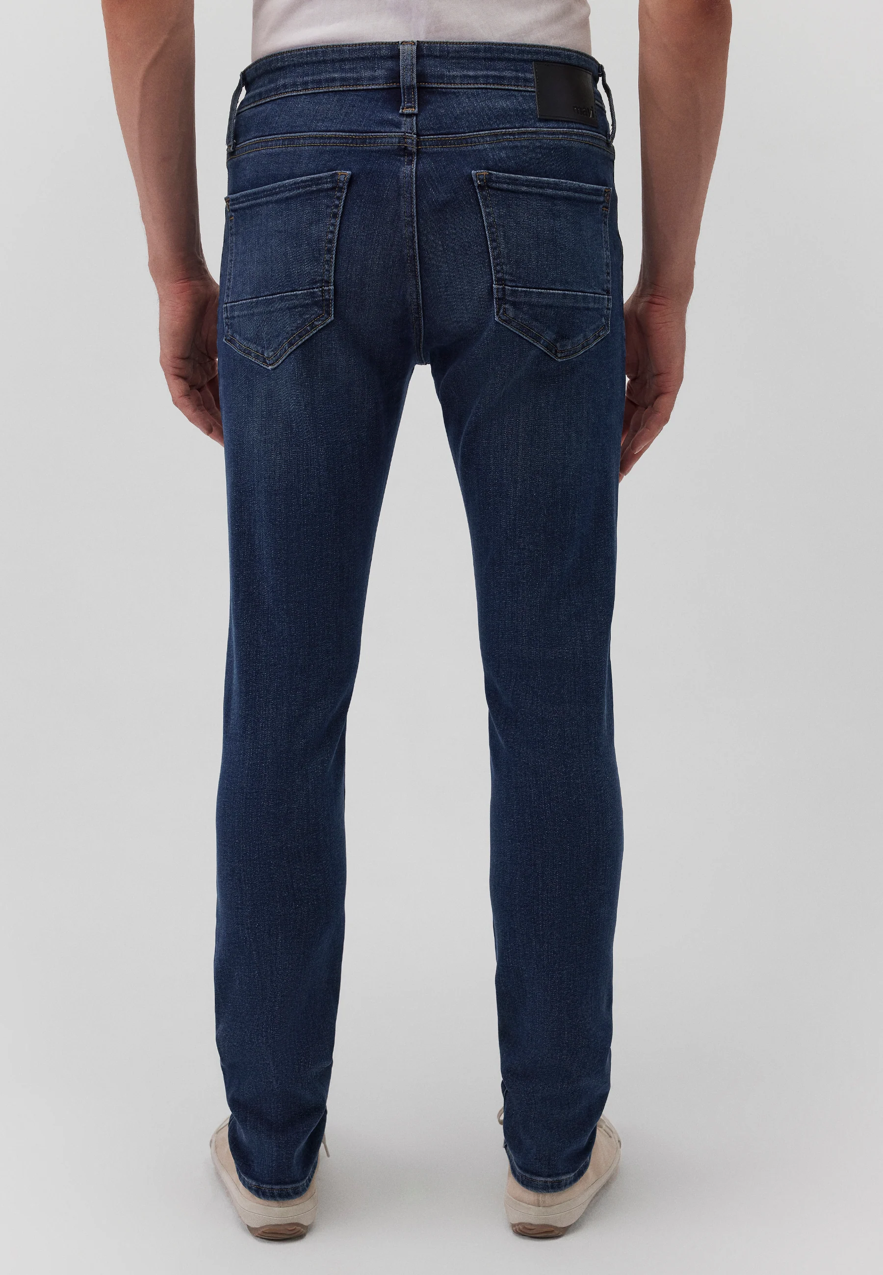 JAMES | Super Skinny, Zip Fly - Image 3
