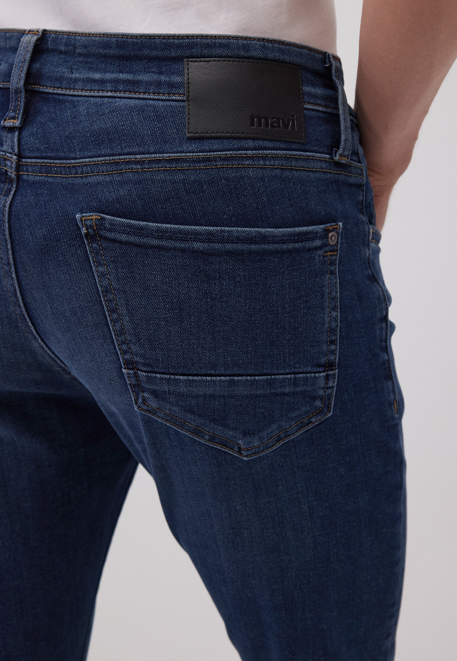 JAMES | Super Skinny, Zip Fly - Image 7
