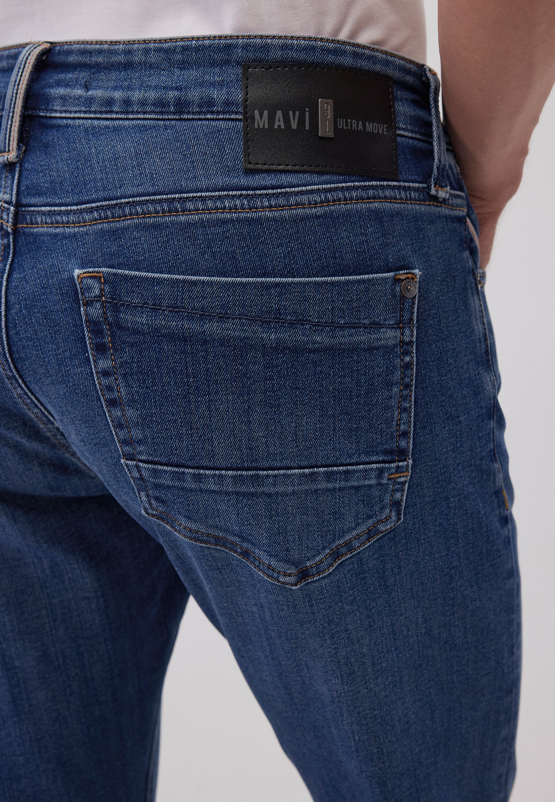 JAMES | Super Skinny, Zip Fly - Image 7