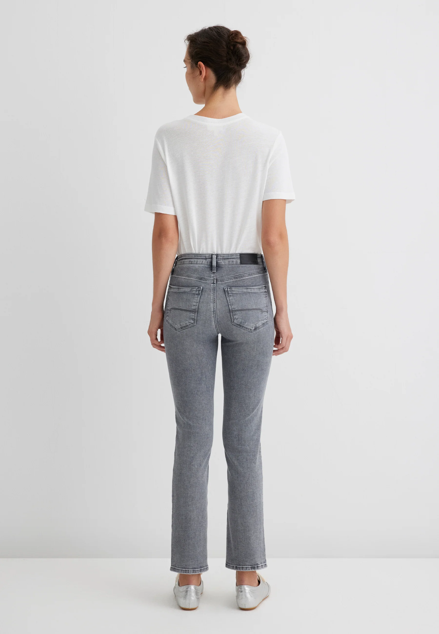 KENDRA | High Rise , Slim Straight - Image 5