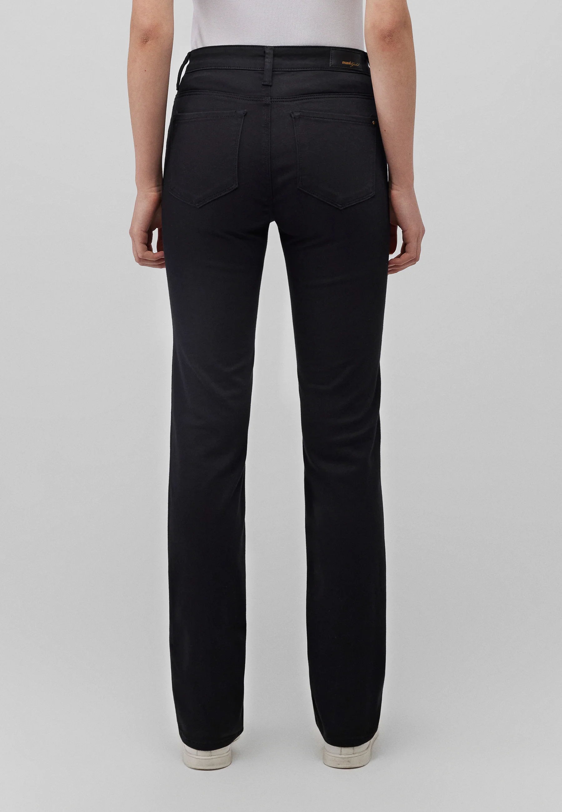 KENDRA | Mid-Rise, Straight Leg - Image 5