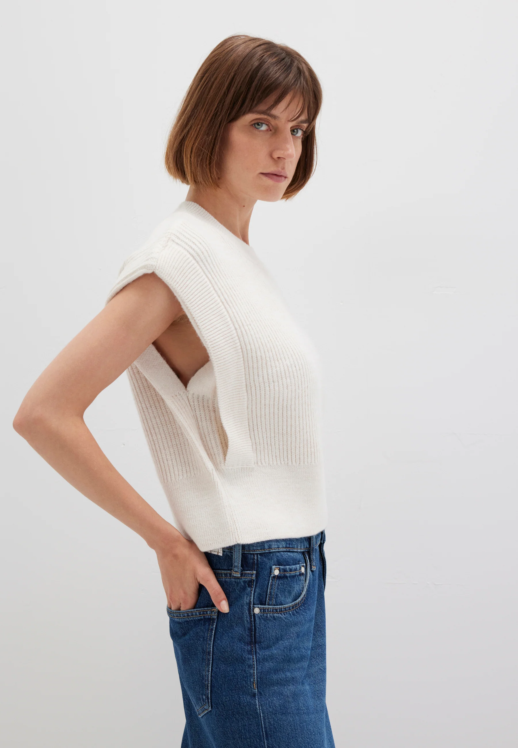 KNITTED SWEATER | Grobstrick Pullunder - Image 3