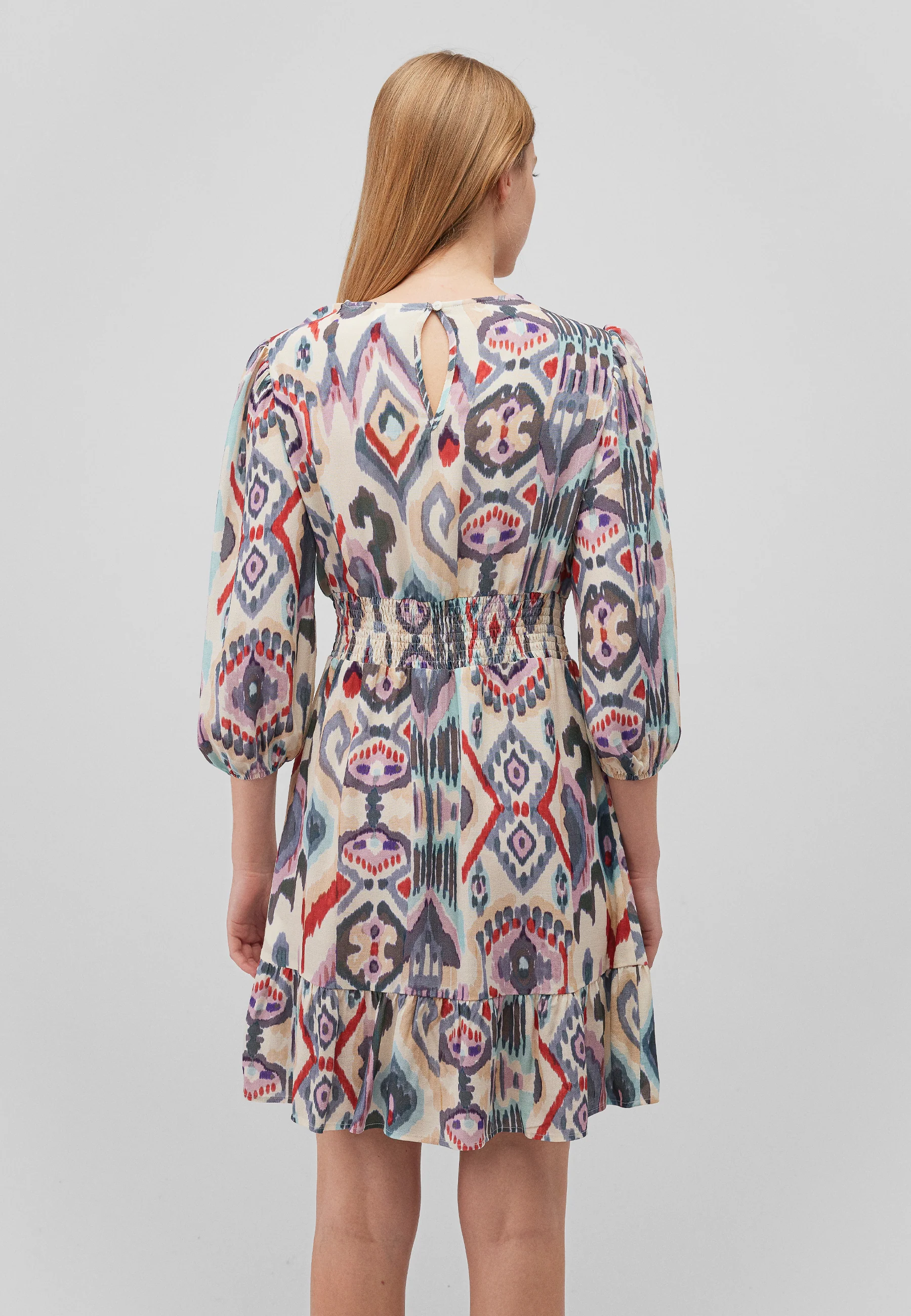 KLEID | Kurzes Kleid mit Print - Image 4