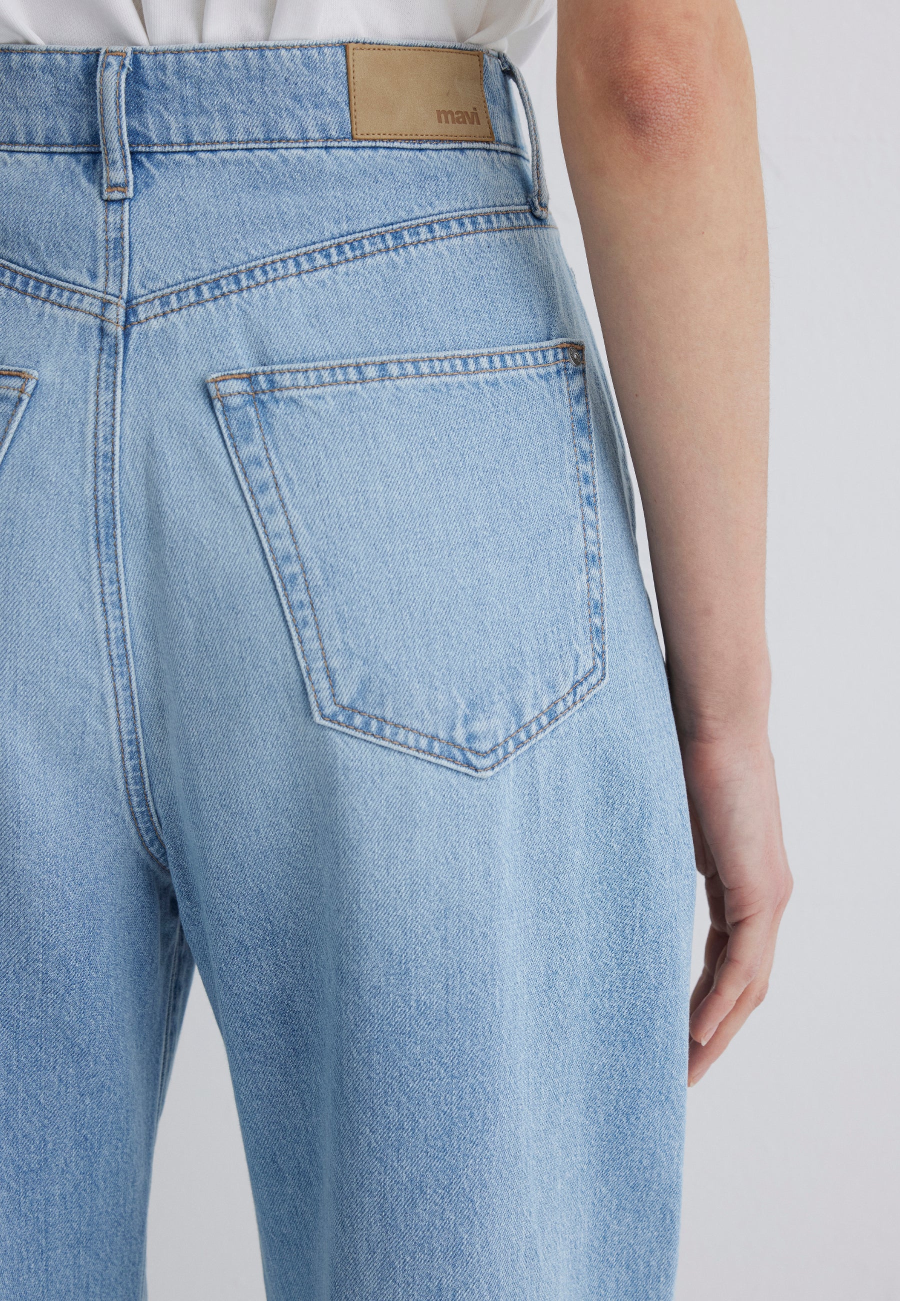 LAURA | High Rise, Baggy - Image 7