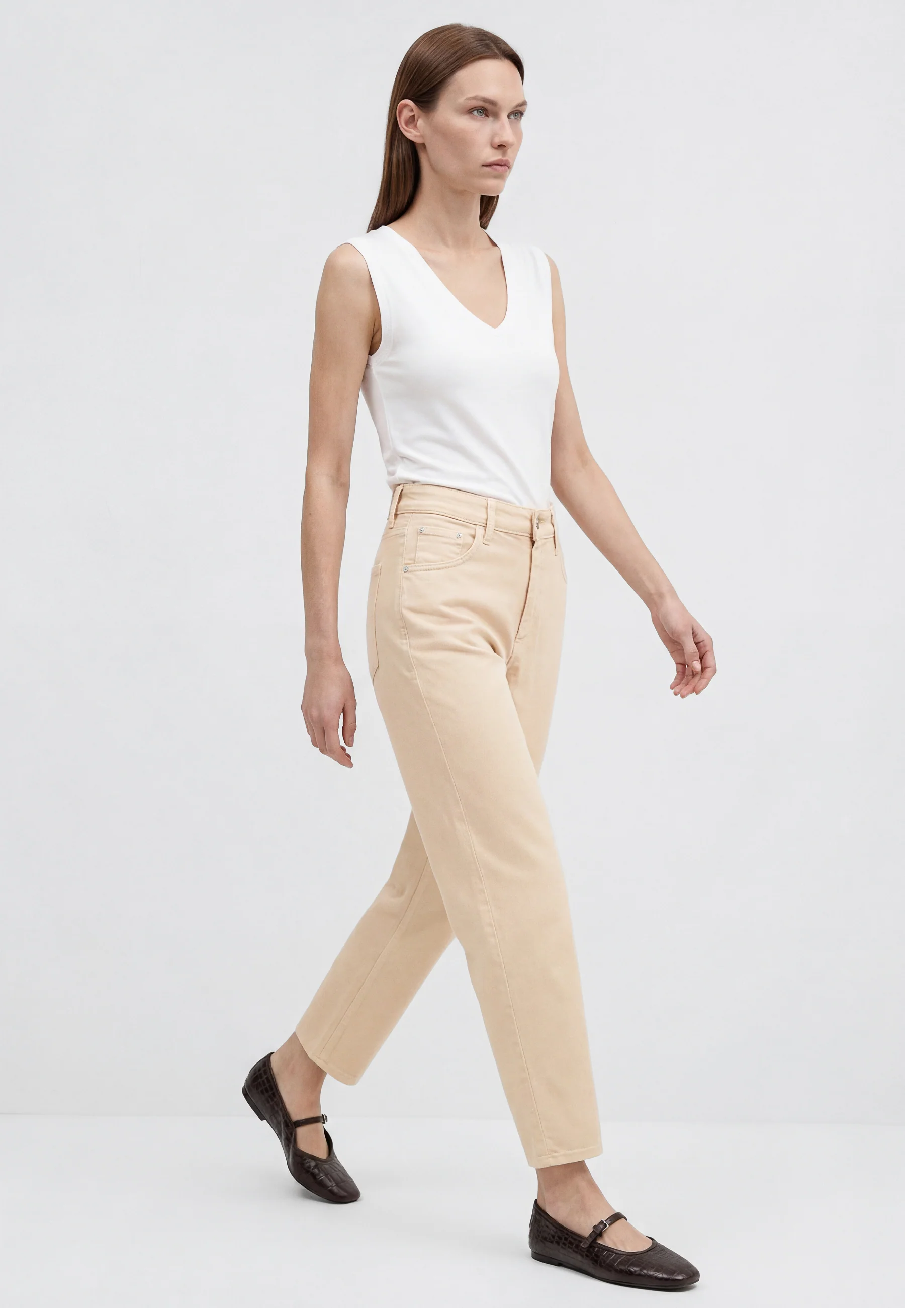 LEILA | High-Rise, Baggy Jeans - Image 3
