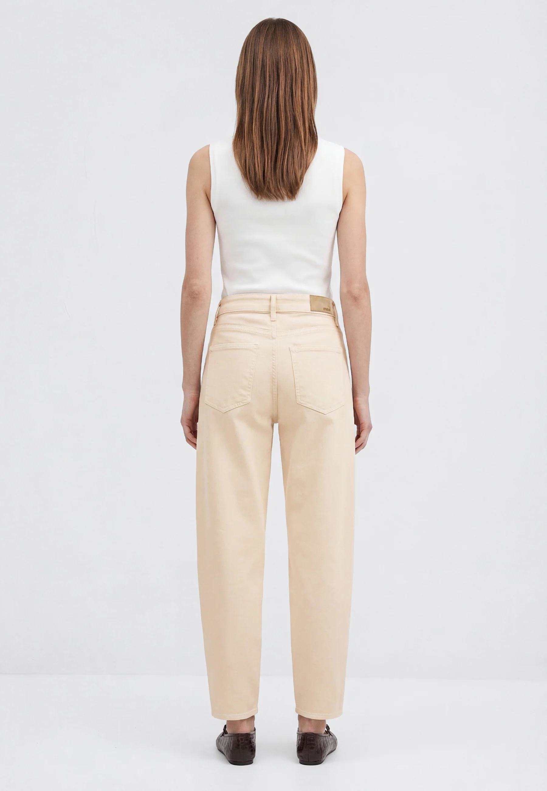LEILA | High-Rise, Baggy Jeans - Image 5