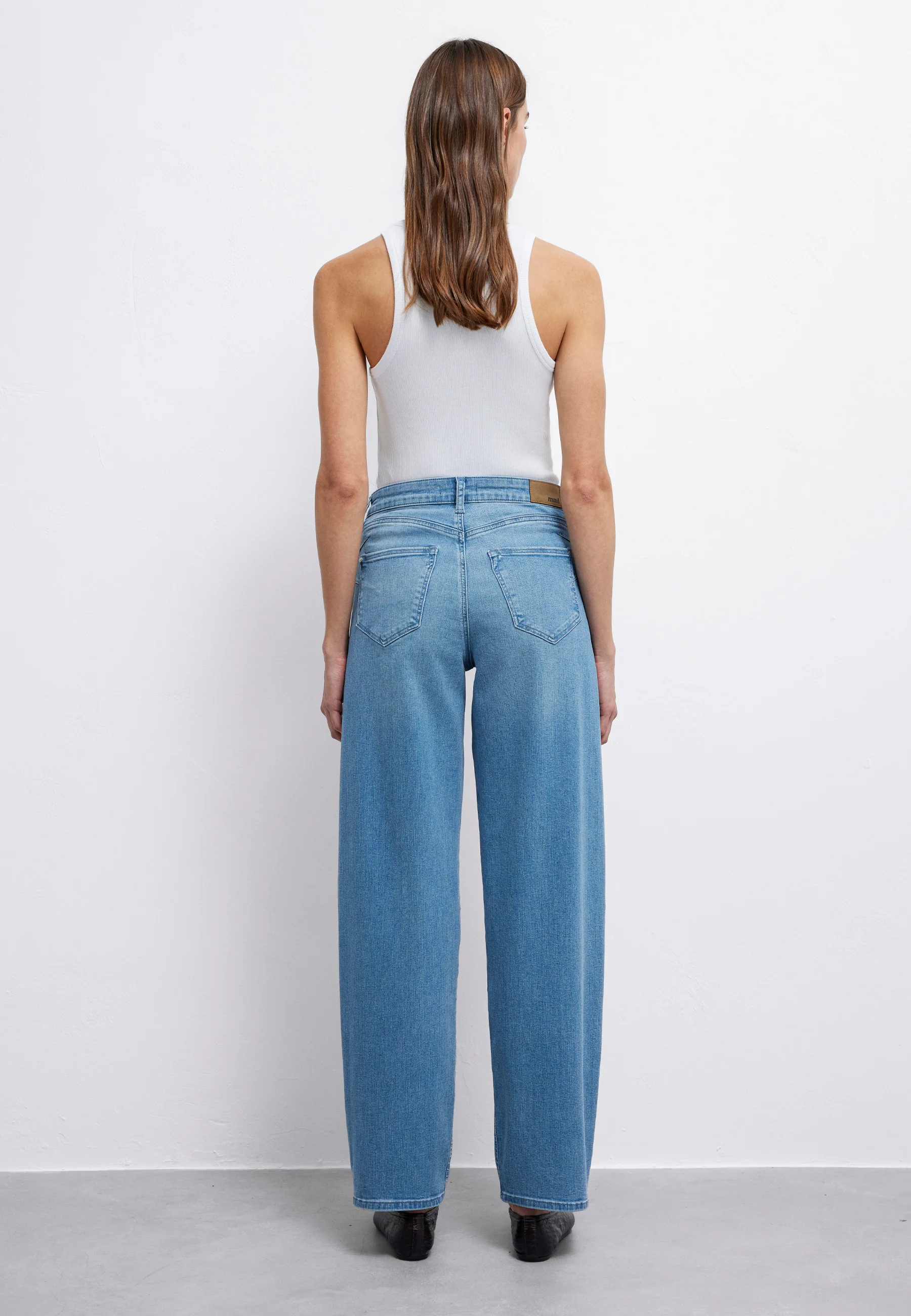 LEILA | High-Rise, Baggy Jeans - Image 5
