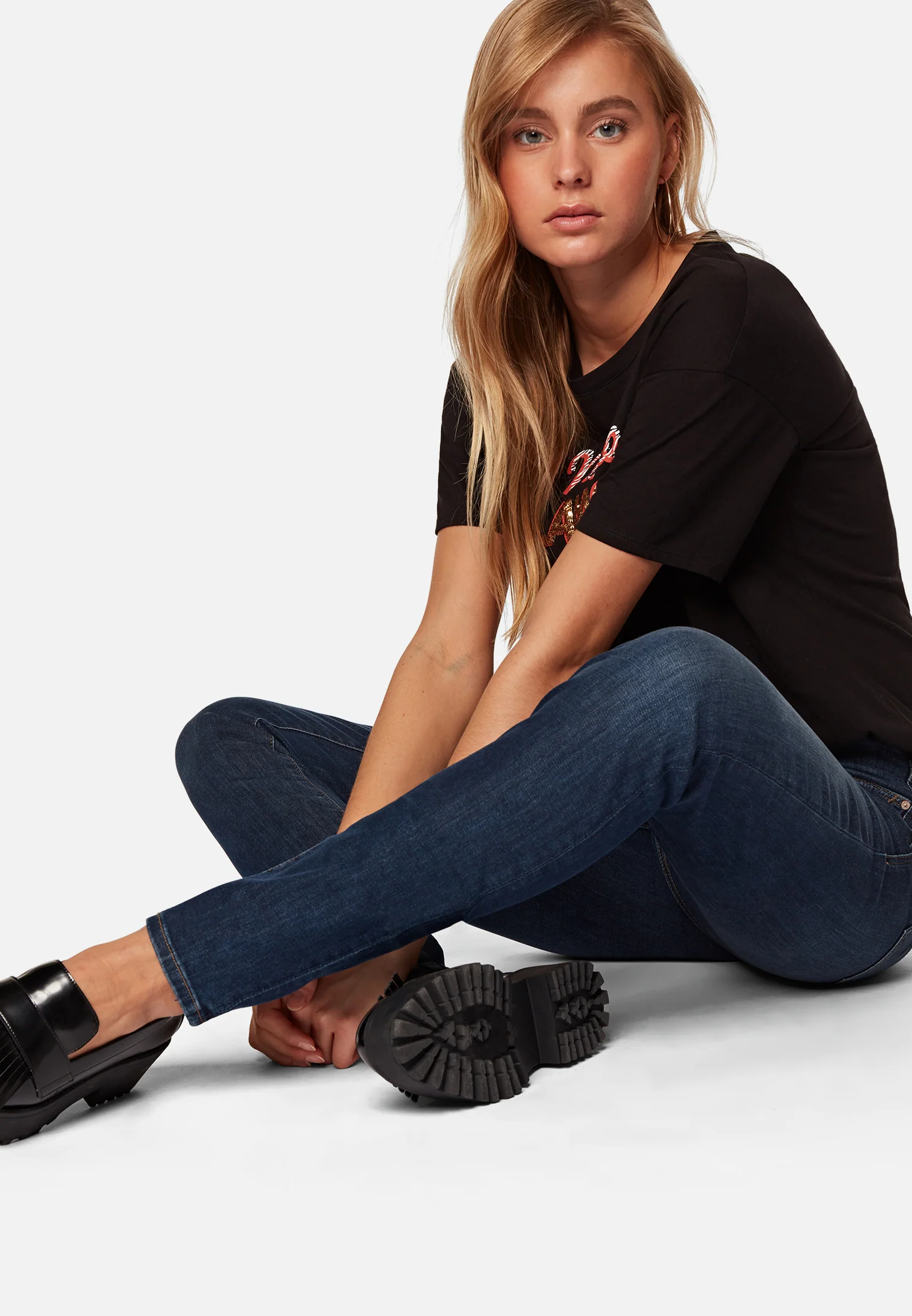 LINDY | Low-Rise, Skinny Leg - Image 3