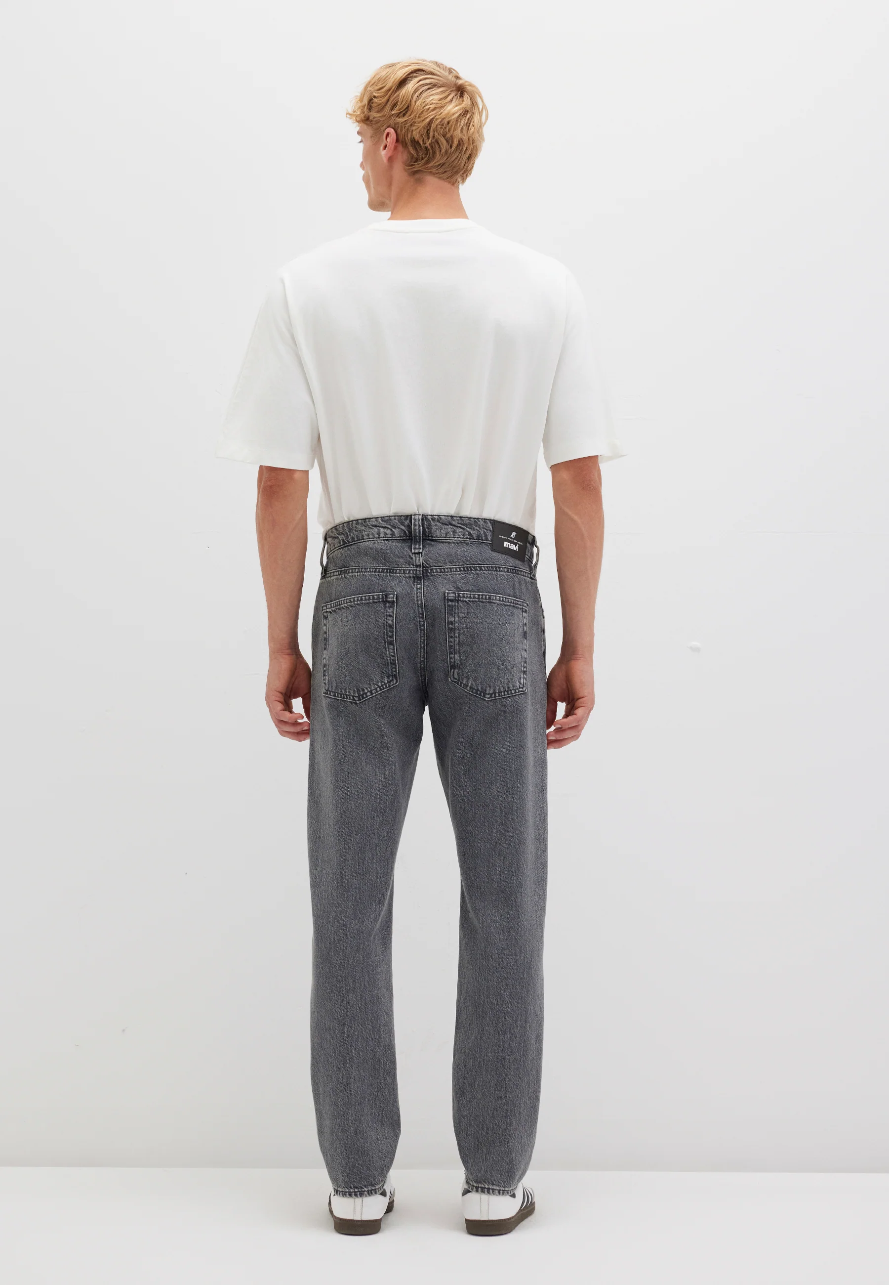 LONDON | Loose Tapered - Image 5