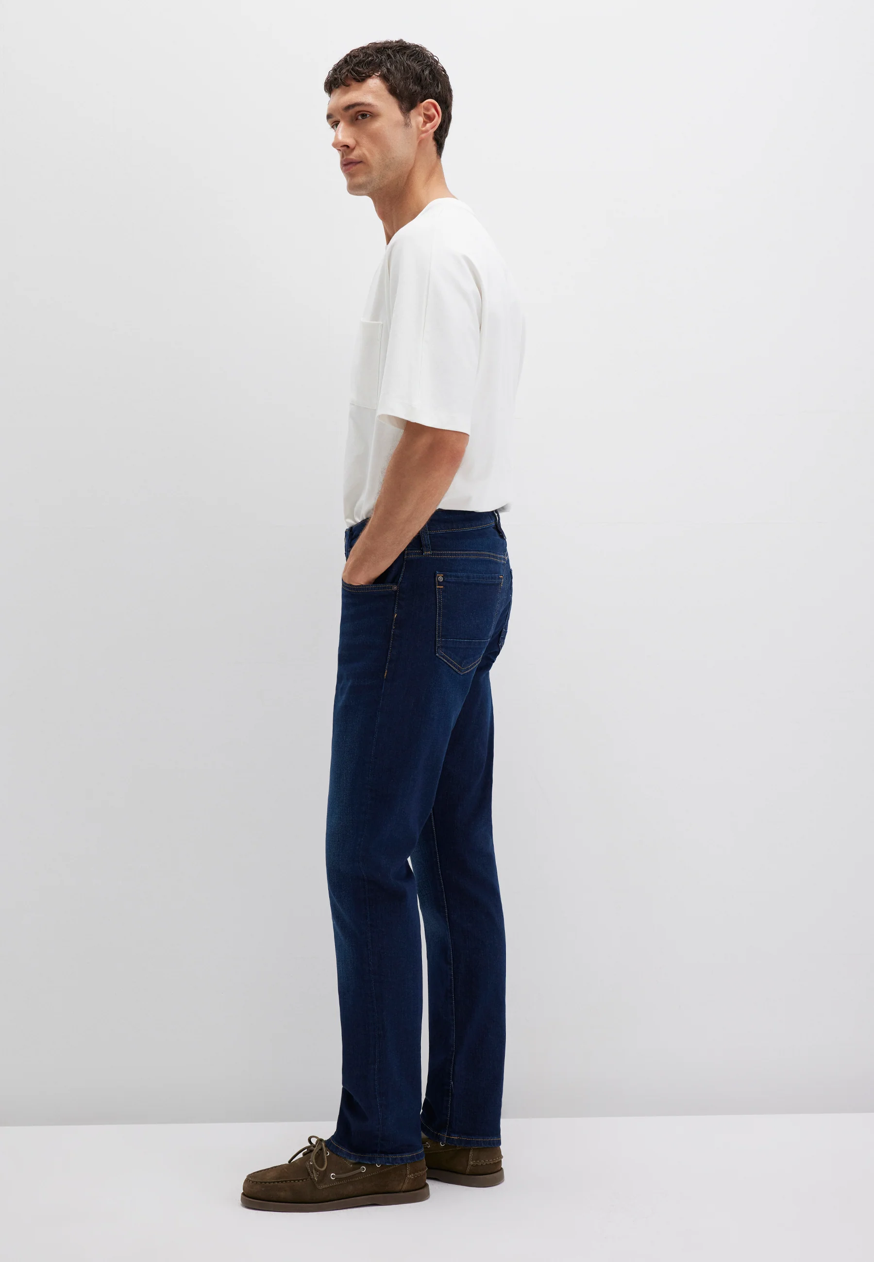MARCUS | Slim Straight Leg, Zip Fly - Image 3