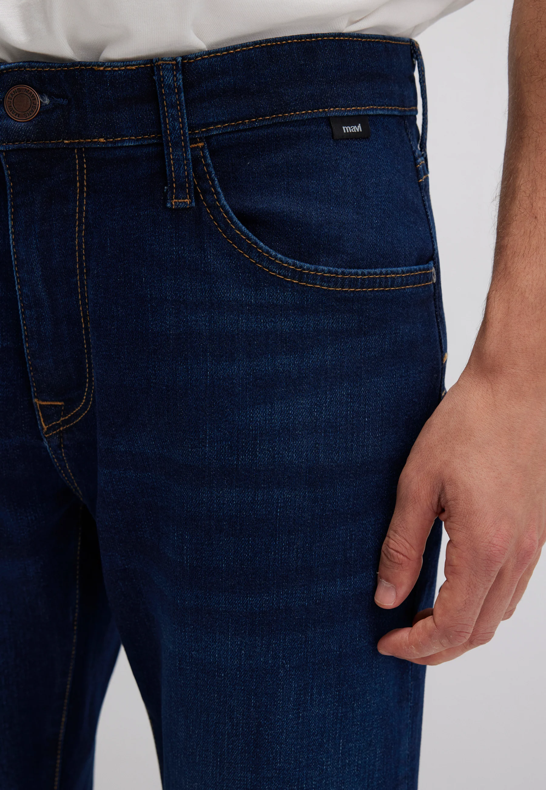MARCUS | Slim Straight Leg, Zip Fly - Image 6