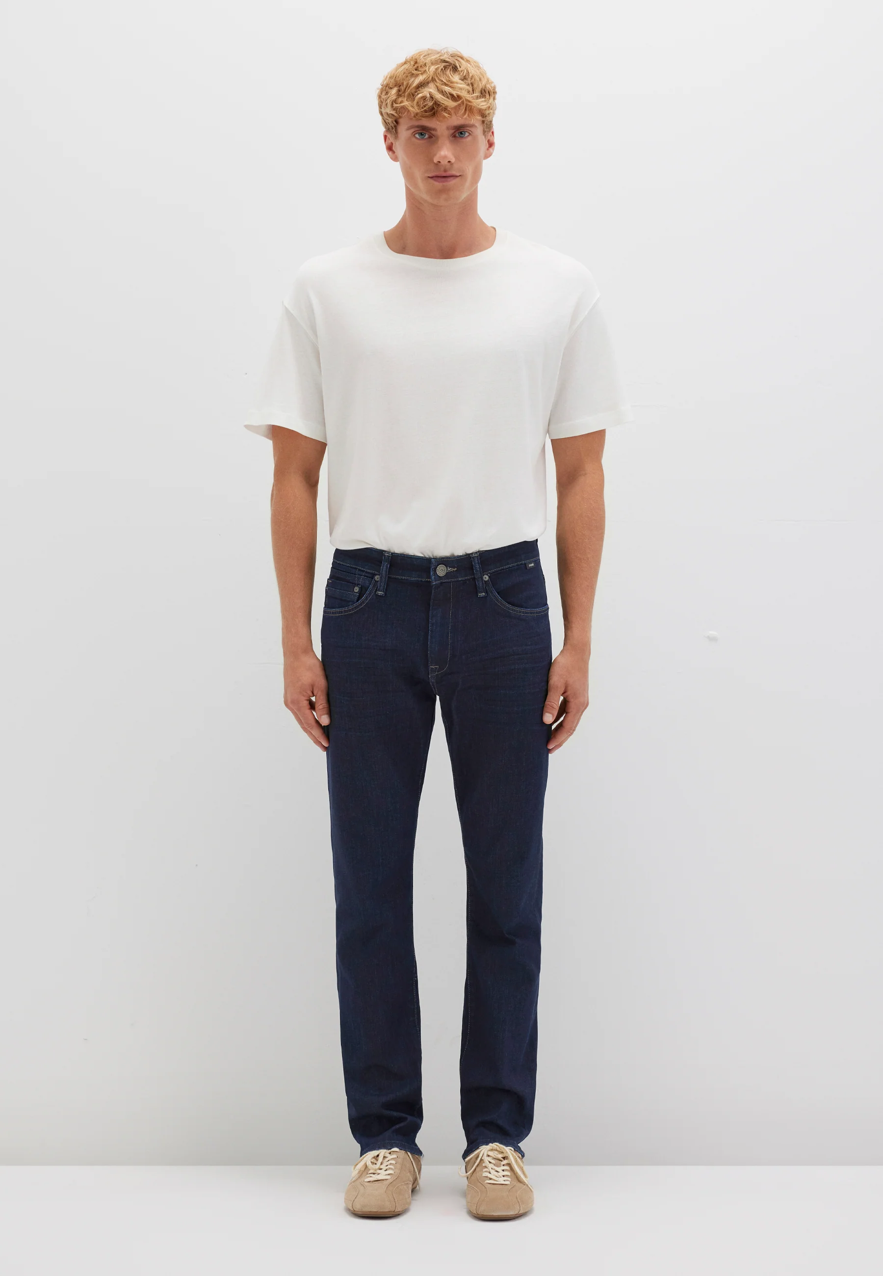 MARCUS | Slim Straight Leg, Zip Fly - Image 4