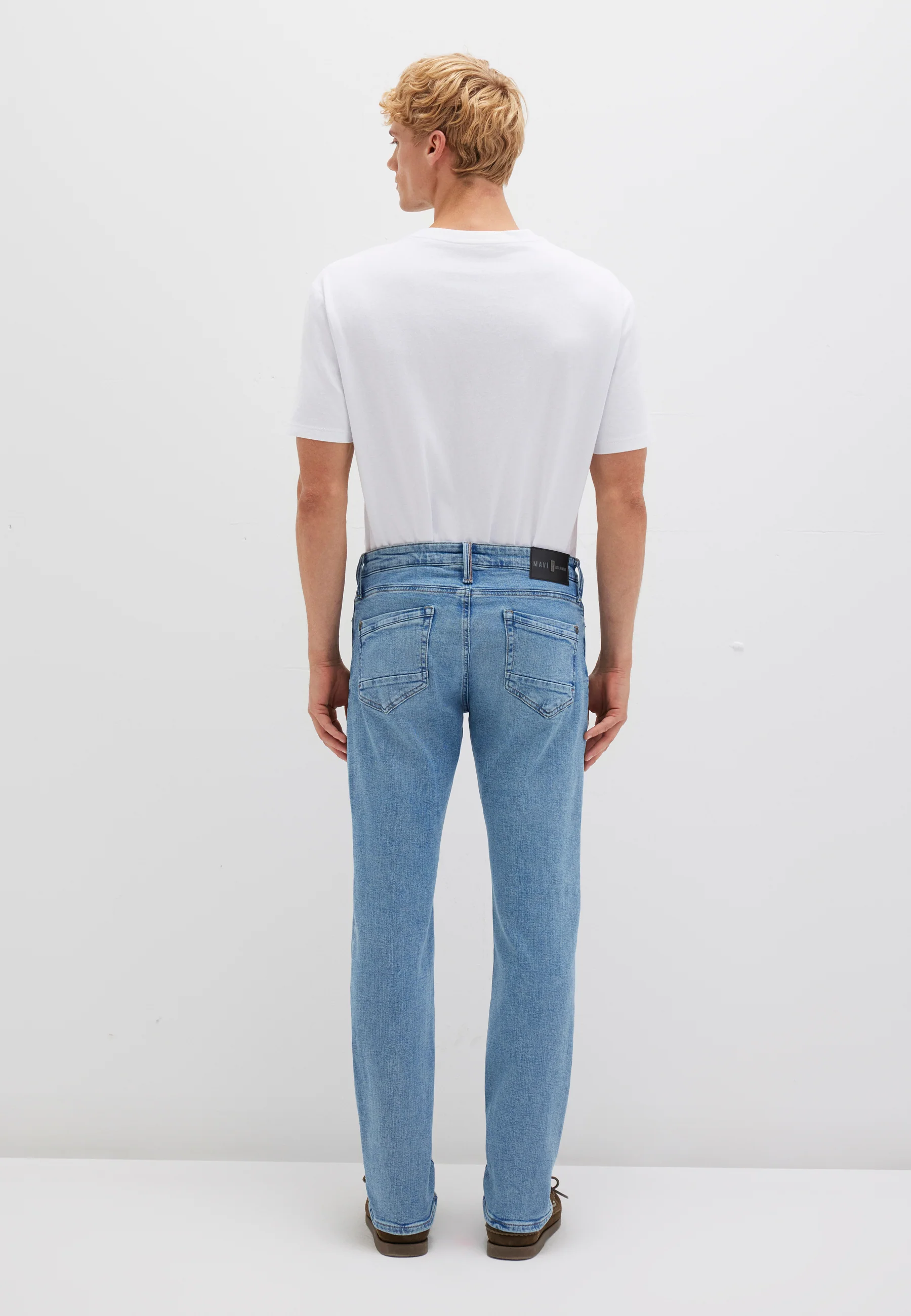 MARCUS | Slim Straight Leg, Zip Fly - Image 5