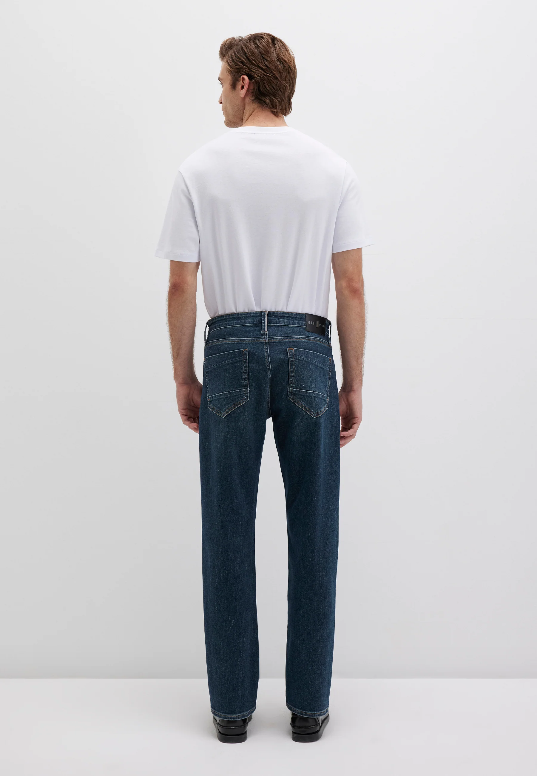 MARCUS | Slim Straight Leg, Zip Fly - Image 5