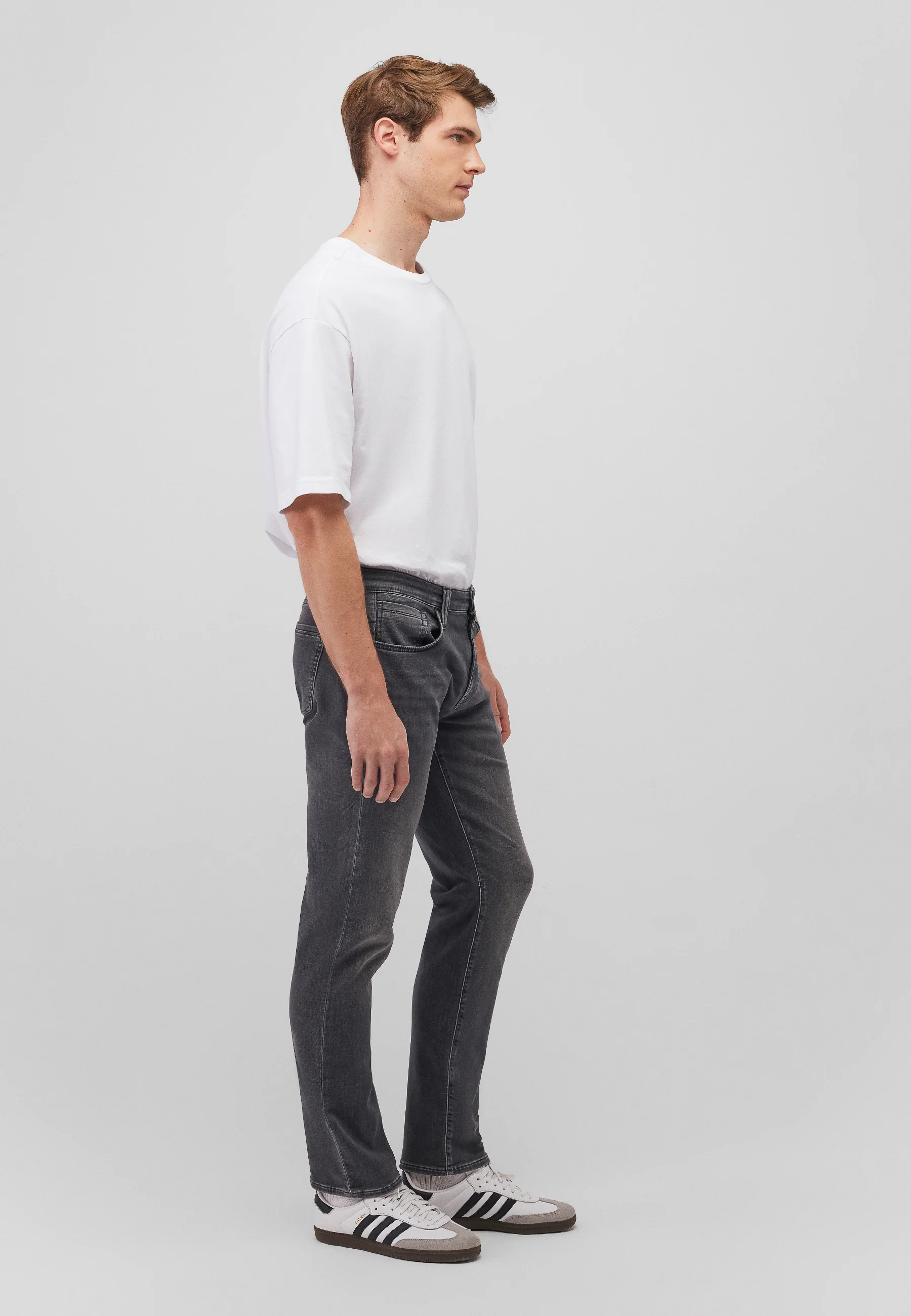 MARCUS | Slim Straight Leg, Zip Fly - Image 3