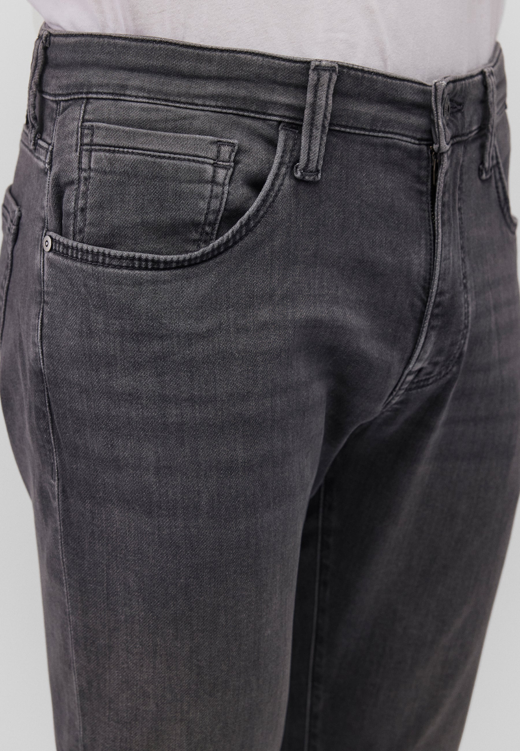 MARCUS | Slim Straight Leg, Zip Fly - Image 6