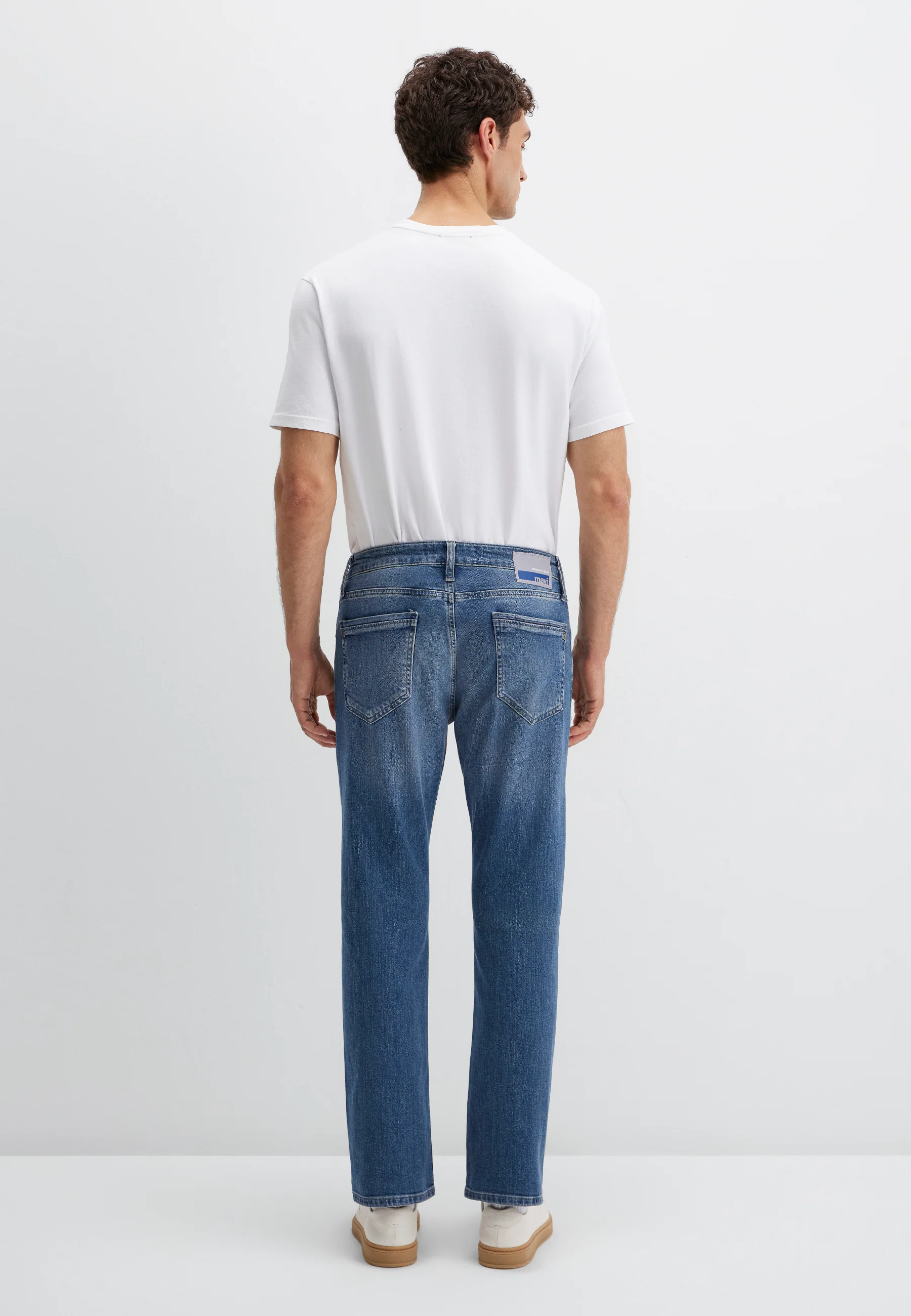 MARTIN | Straight Leg - Image 5