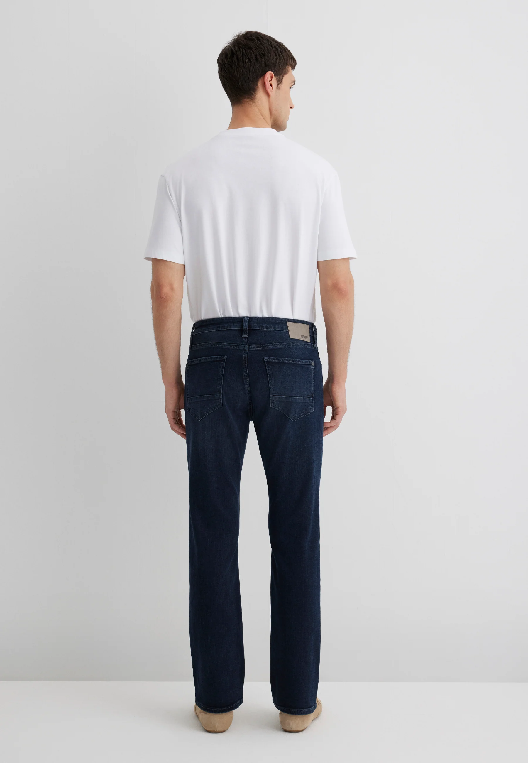 MARTIN | Straight Leg - Image 5