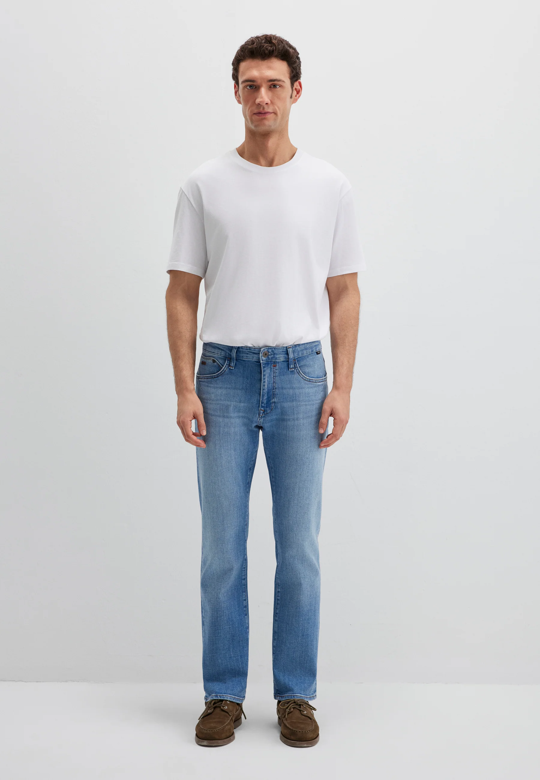 MARTIN | Straight Leg - Image 4