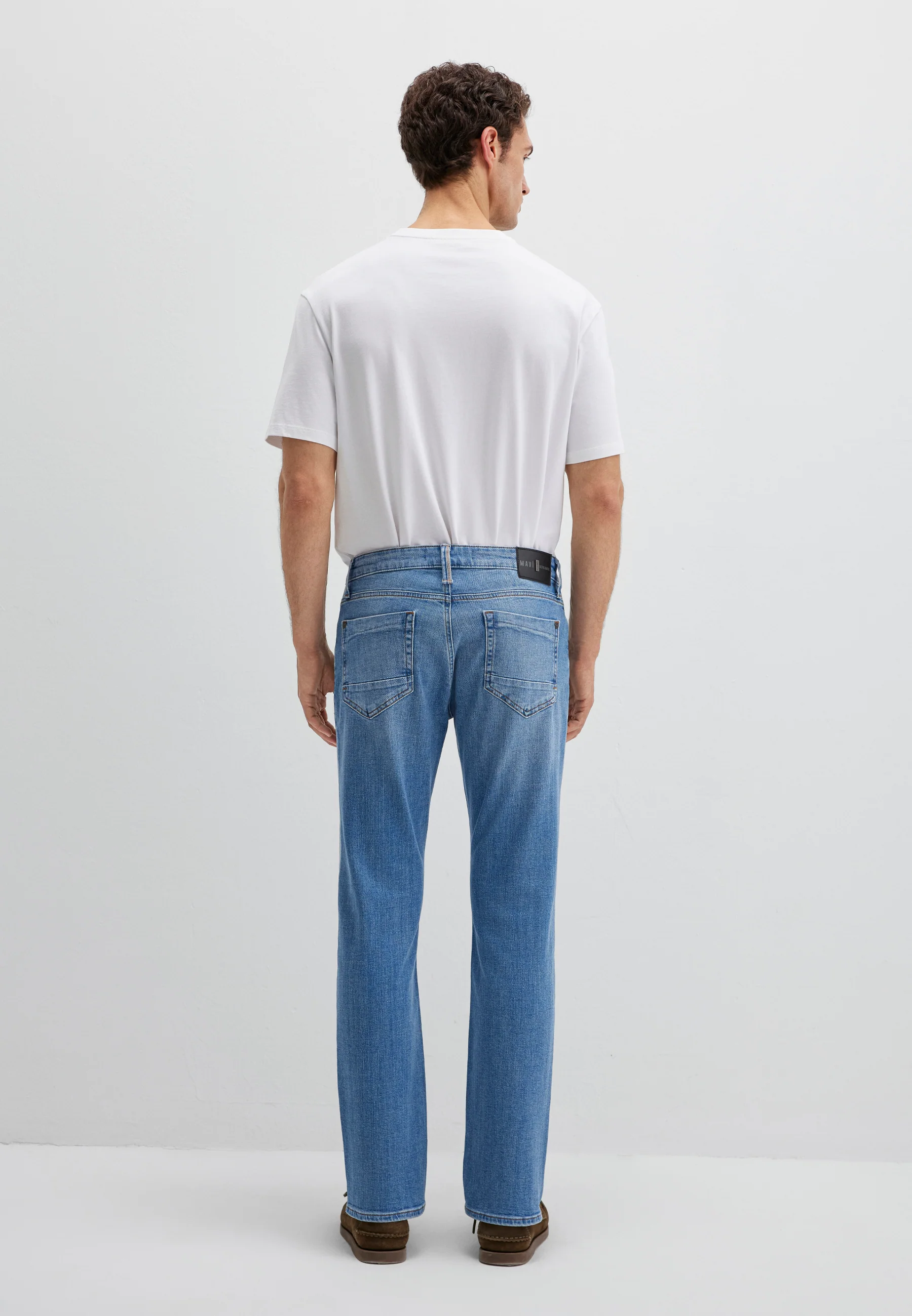 MARTIN | Straight Leg - Image 5