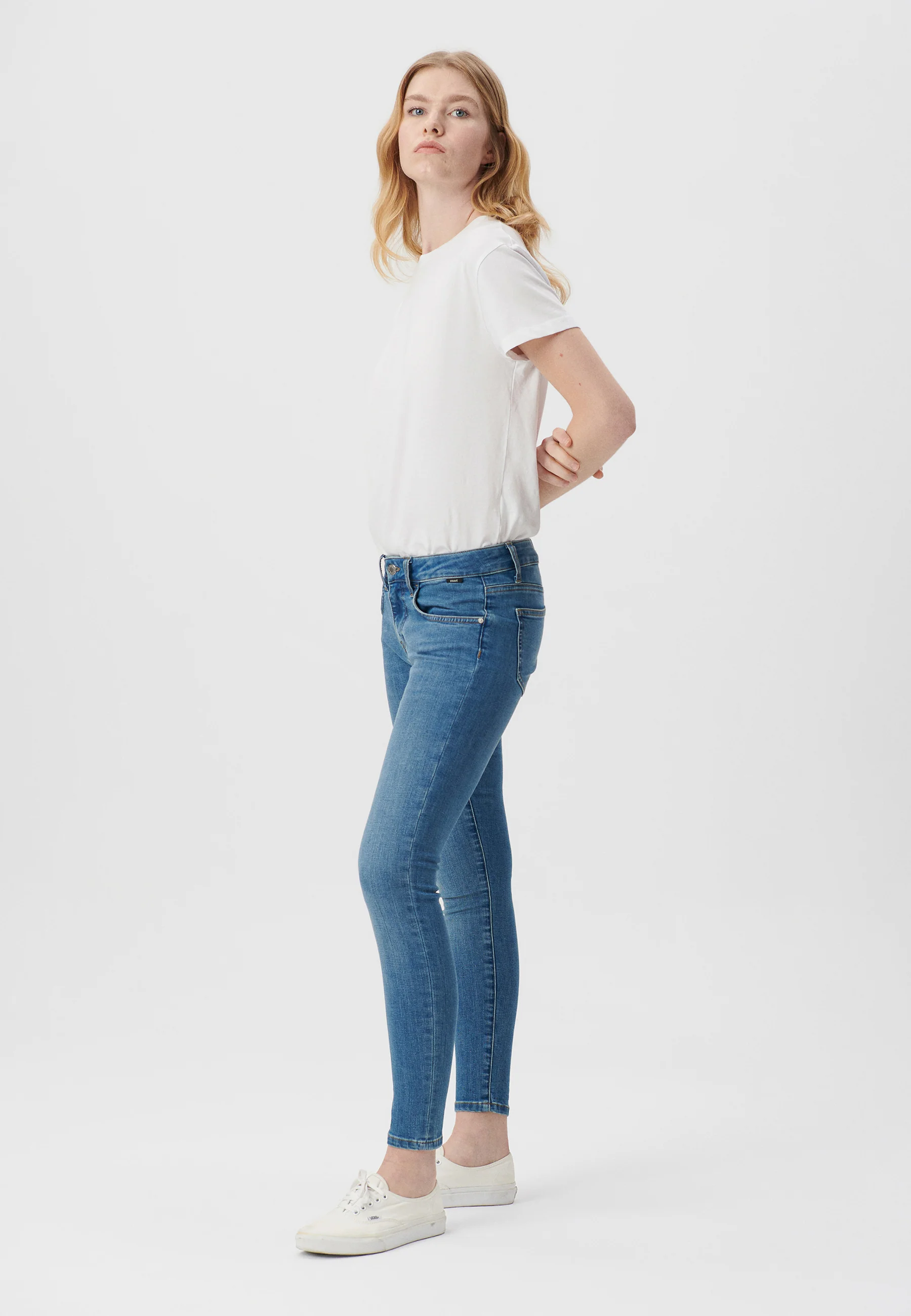 LEXY | Mid-Rise, Super Skinny, Crop - Image 4