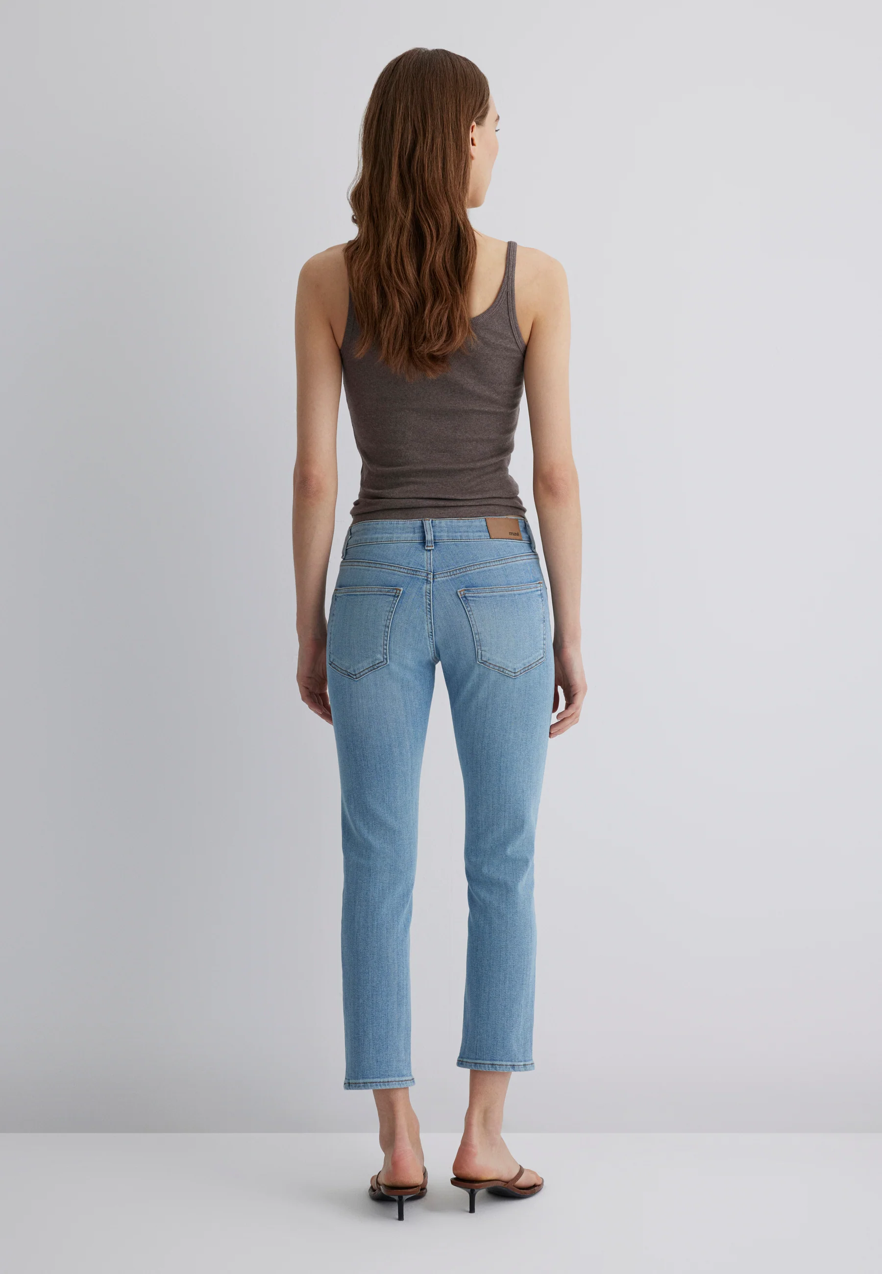 MIRELLA | Low Rise, Slim Straight - Image 5