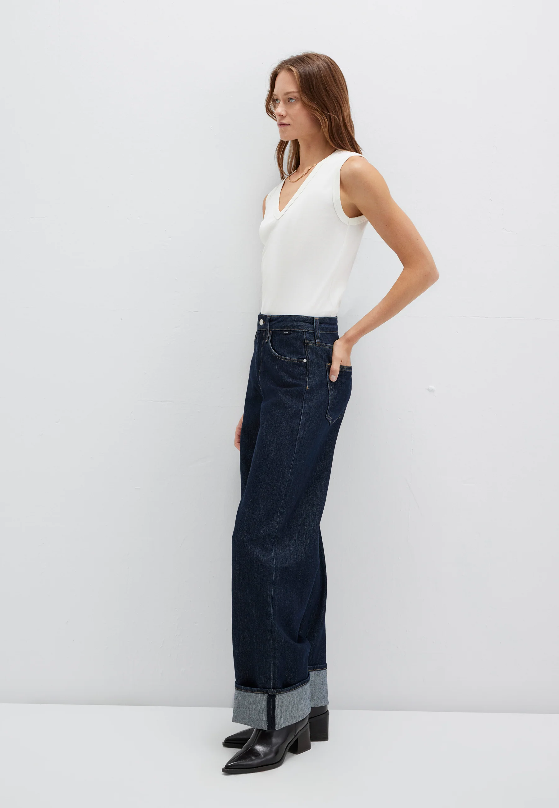 SANDRA | High-Rise, Cuffed Wide Leg - Image 3