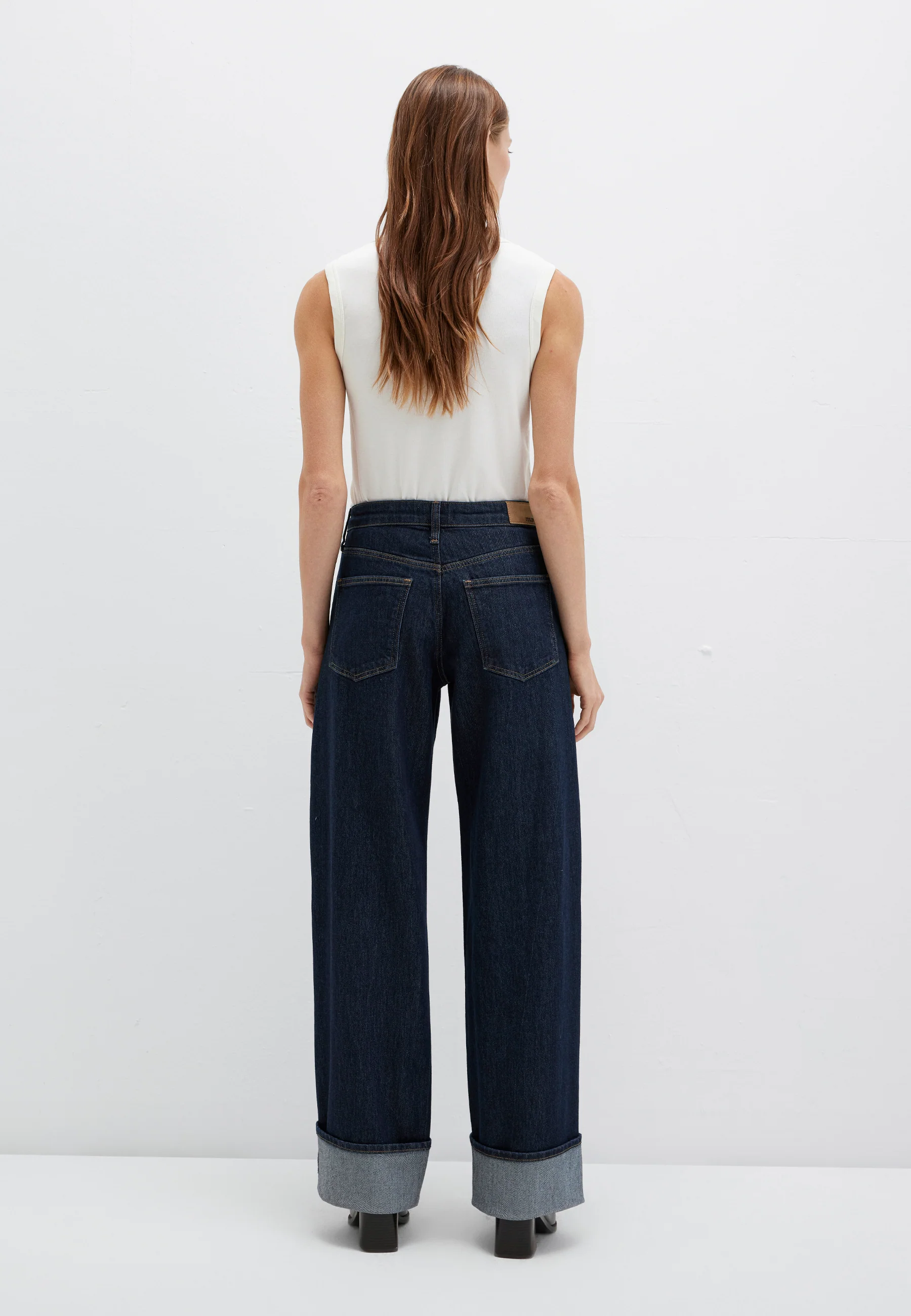 SANDRA | High-Rise, Cuffed Wide Leg - Image 5