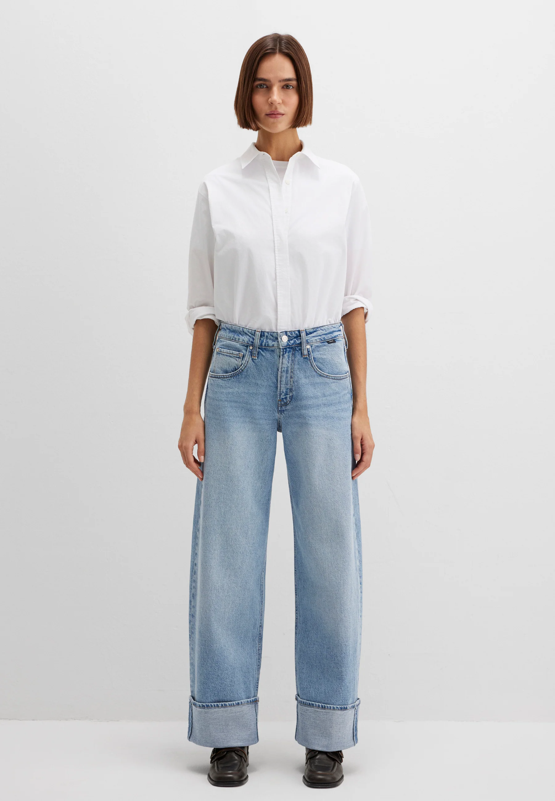 SANDRA | High-Rise, Cuffed Wide Leg - Image 4