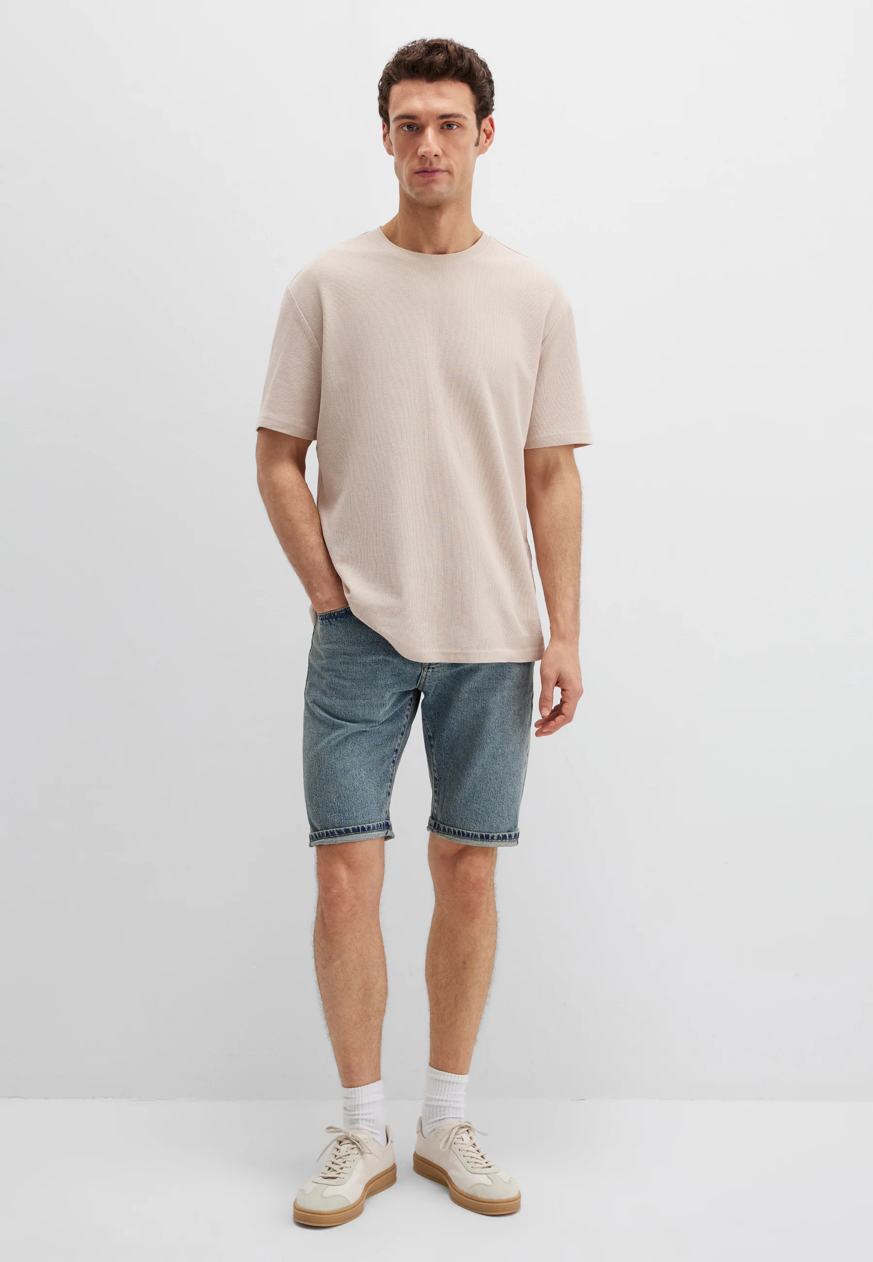SHORT SLEEVE T-SHIRT | T-Shirt mit Waffelstruktur - Image 4